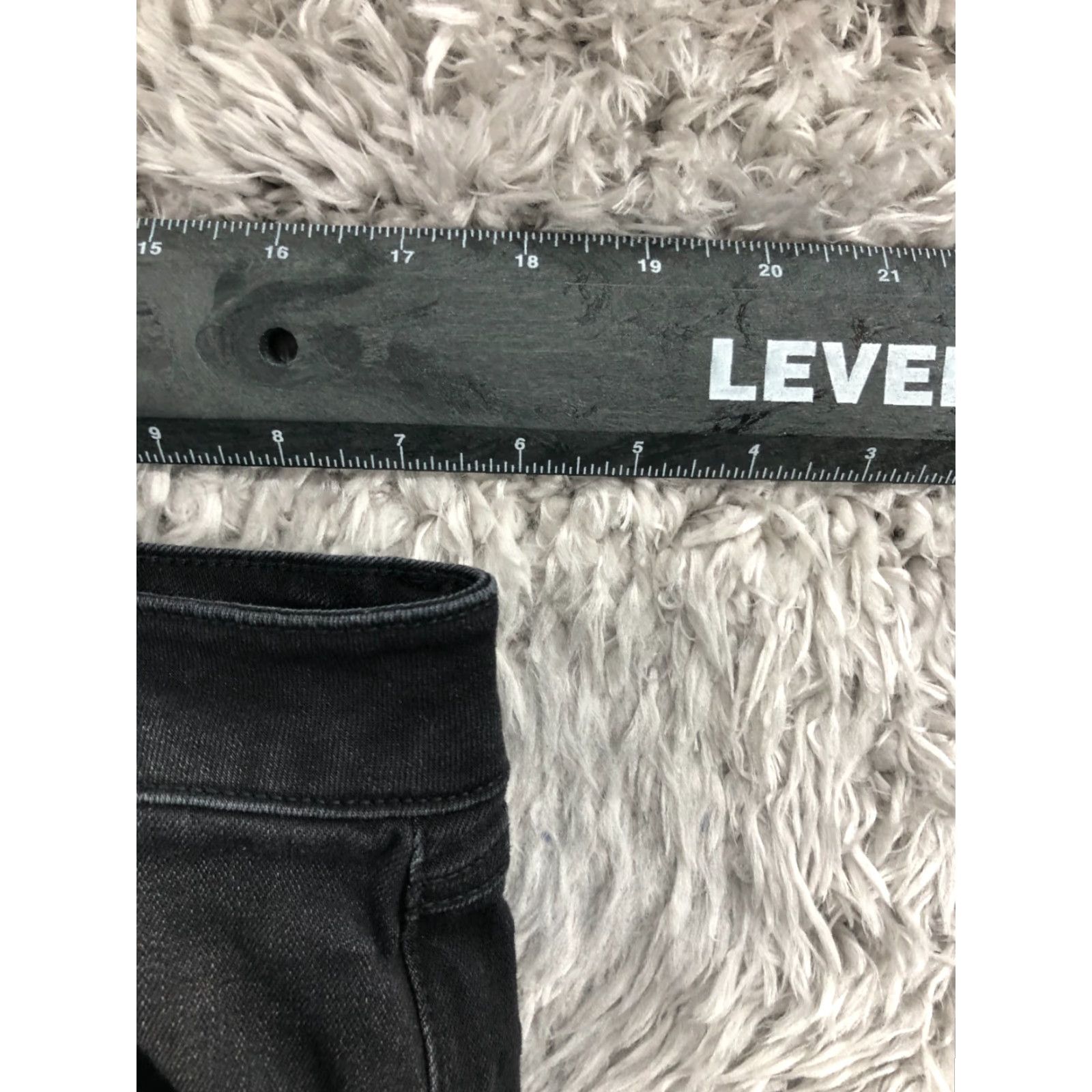 Forever 21 Forever 21 Skinny Jeans Womens 14 Dark Wash Black SMALL FLAW Jeans Size 36" / US 14 / IT 50 - 2 Thumbnail