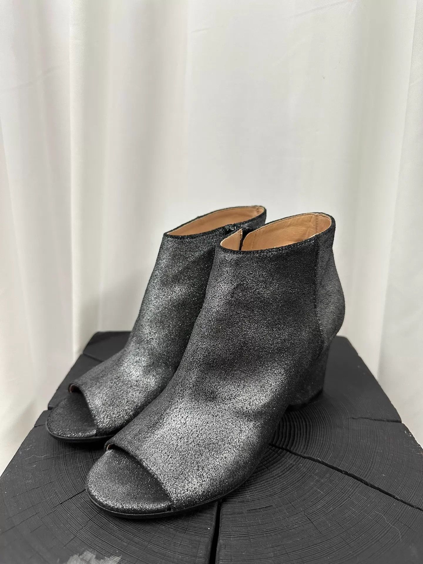 Maison Margiela Masion Margiela Open-toe Ankle Boots 36.5 Size US 6 / IT 36 - 1 Thumbnail