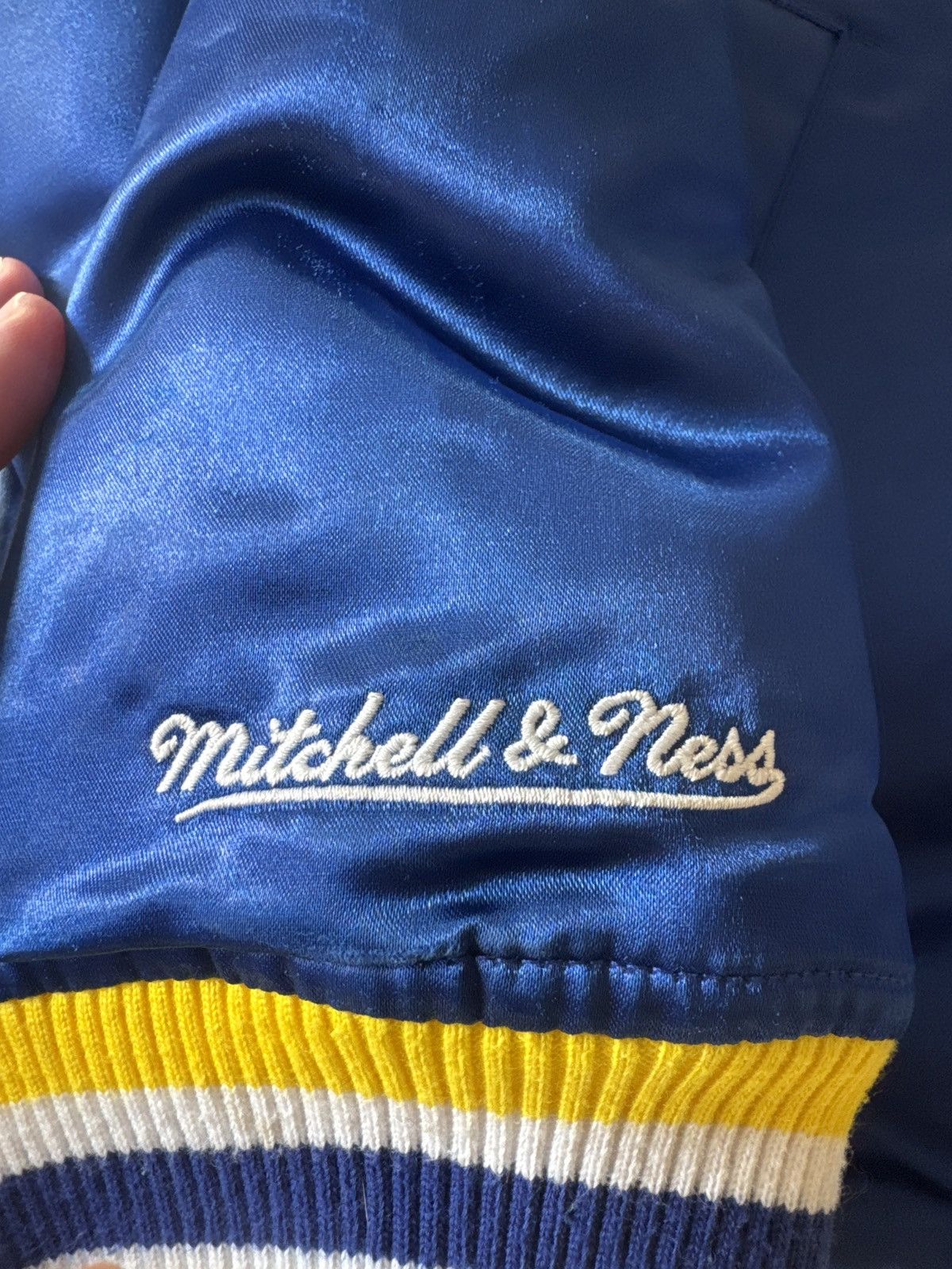 Mitchell & Ness Mitchell & Ness Hardwood Classics Warriors Jacket Size US XXL / EU 58 / 5 - 4 Thumbnail
