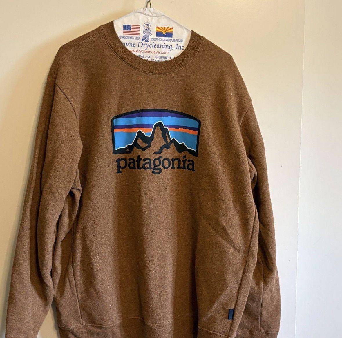 Patagonia Patagonia P-6 Logo Uprisal Crew Sweatshirt — Brown (Size L) Size US L / EU 52-54 / 3 - 5 Thumbnail