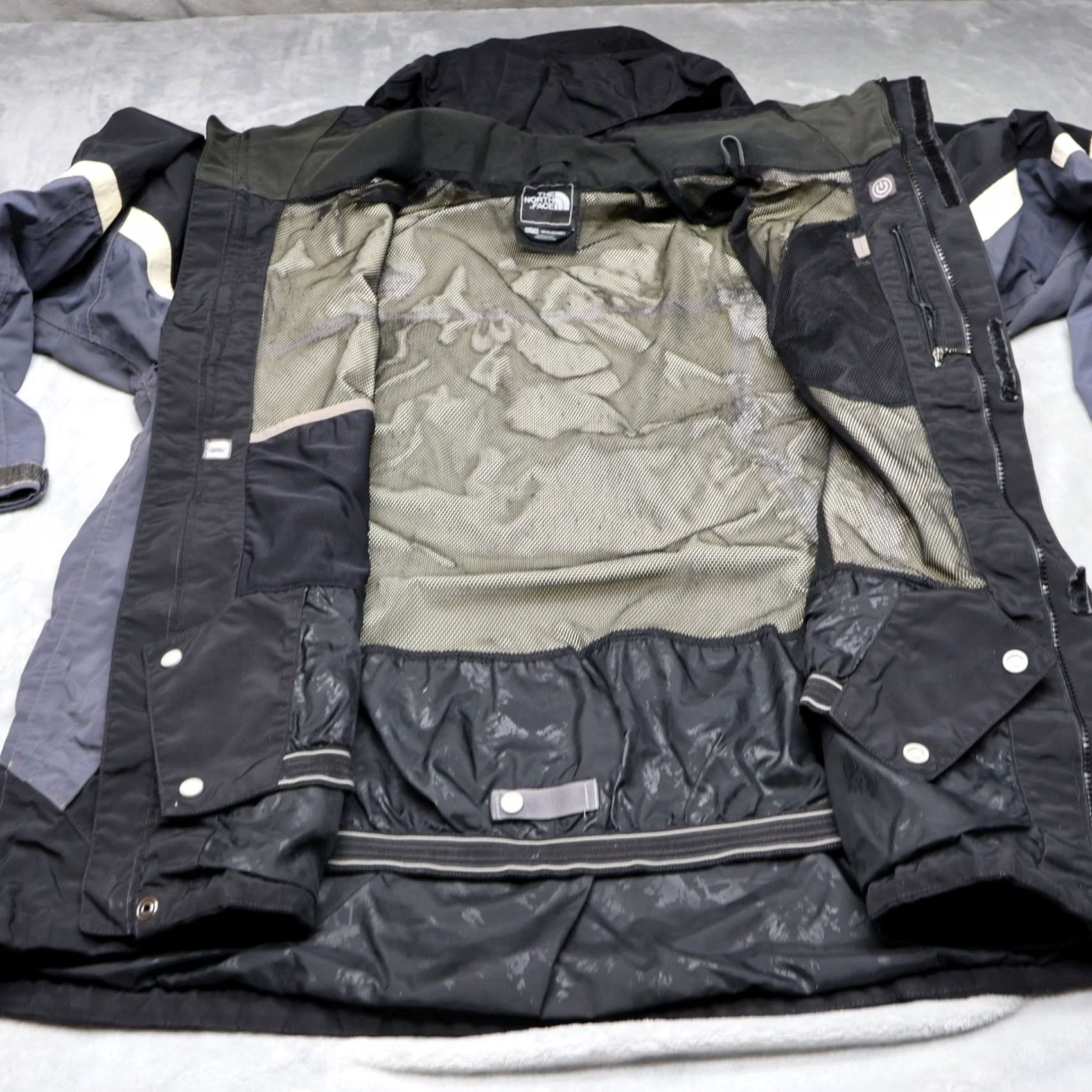 The North Face North Face Jacket Mens XL Black Hooded Waterproof Wind Rain Full Zip Outdoor Size US XL / EU 56 / 4 - 6 Thumbnail