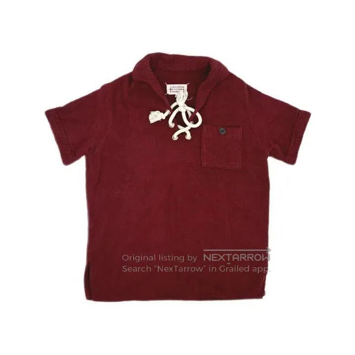 Maison Margiela Red Hooded Short Sleeve Sweatshirt 0079.