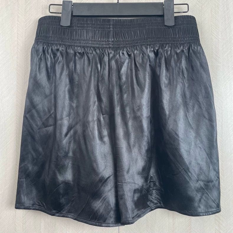 Celine Celine Black Logo Shorts Size 36 Size 34" / US 12 / IT 48 - 2 Thumbnail