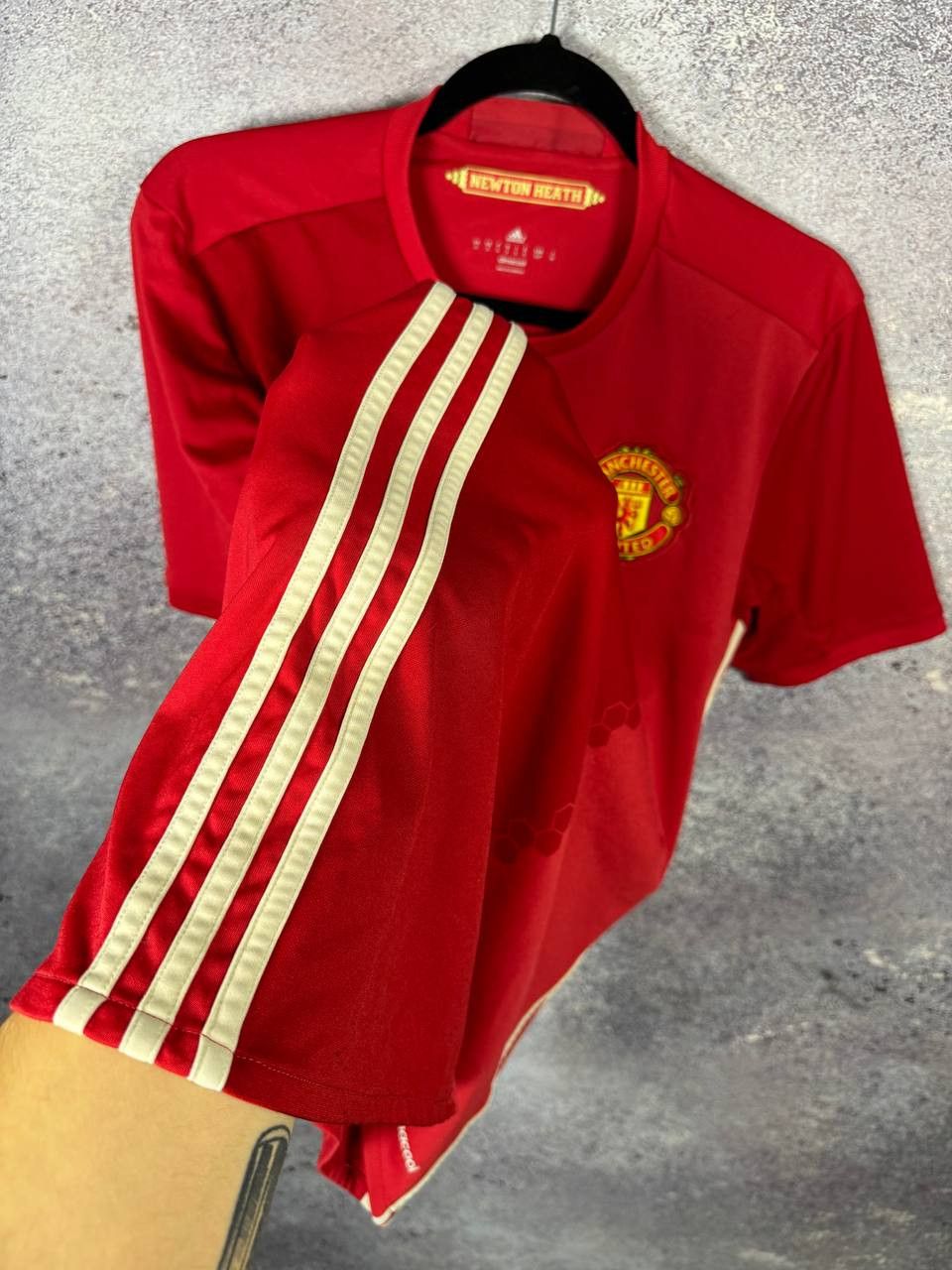 Adidas Vintage Manchester United 2016/17 Adidas Soccer Jersey Size US S / EU 44-46 / 1 - 10 Thumbnail