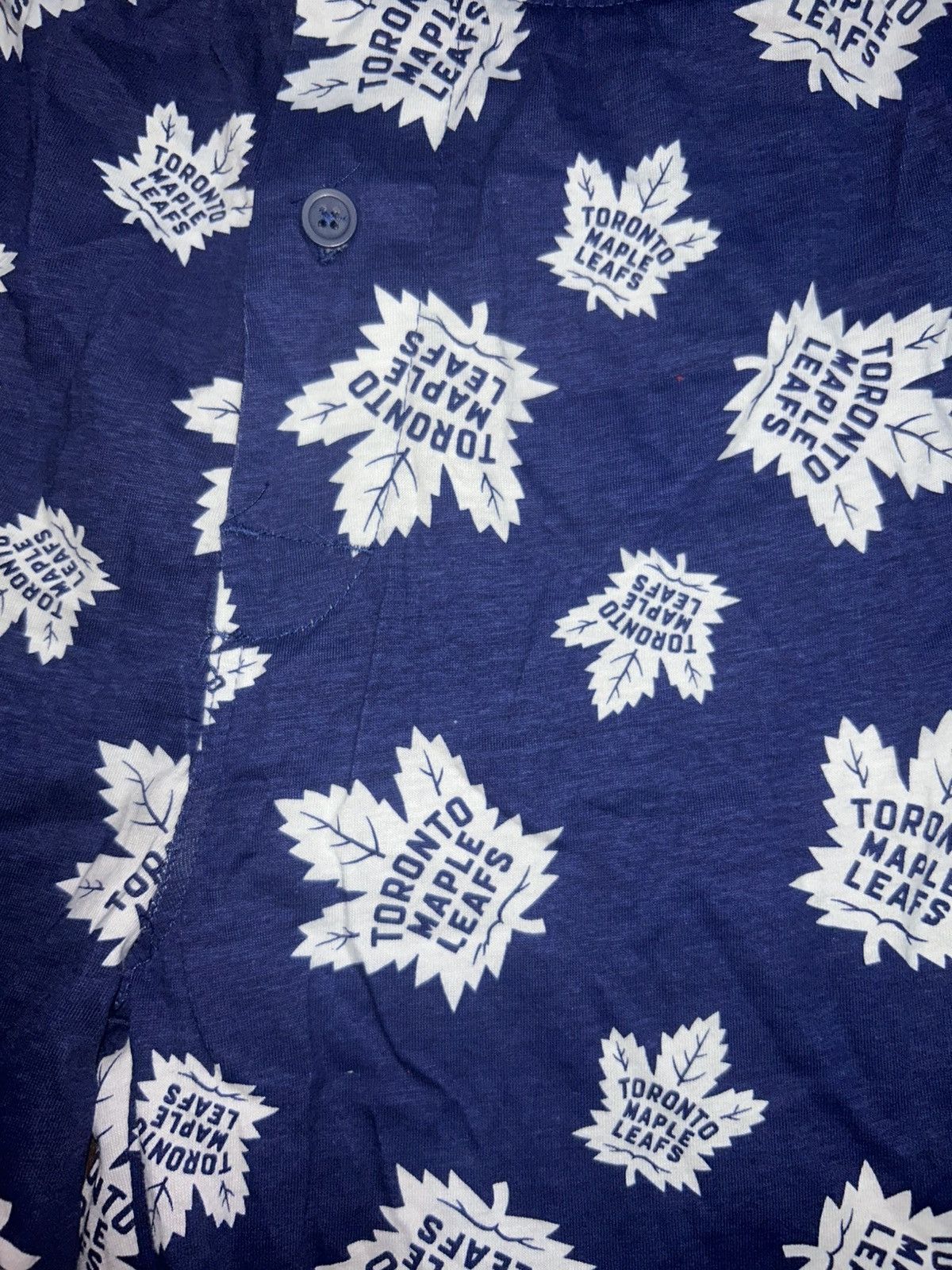 NHL Toronto Maple Leafs NHL AOP shorts Size US 30 / EU 46 - 4 Thumbnail