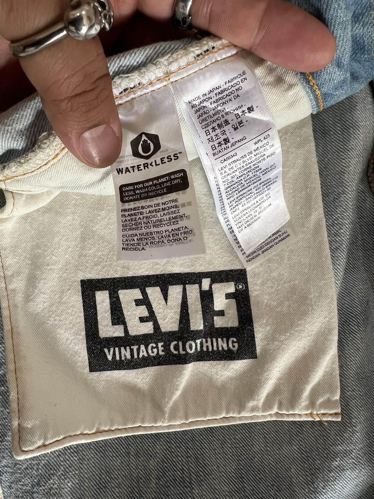 Levi's 🔥Rare🔥Levi’s 501XX Big E Redline Denim Made in Japan W36 L34 Size US 35 - 8 Thumbnail