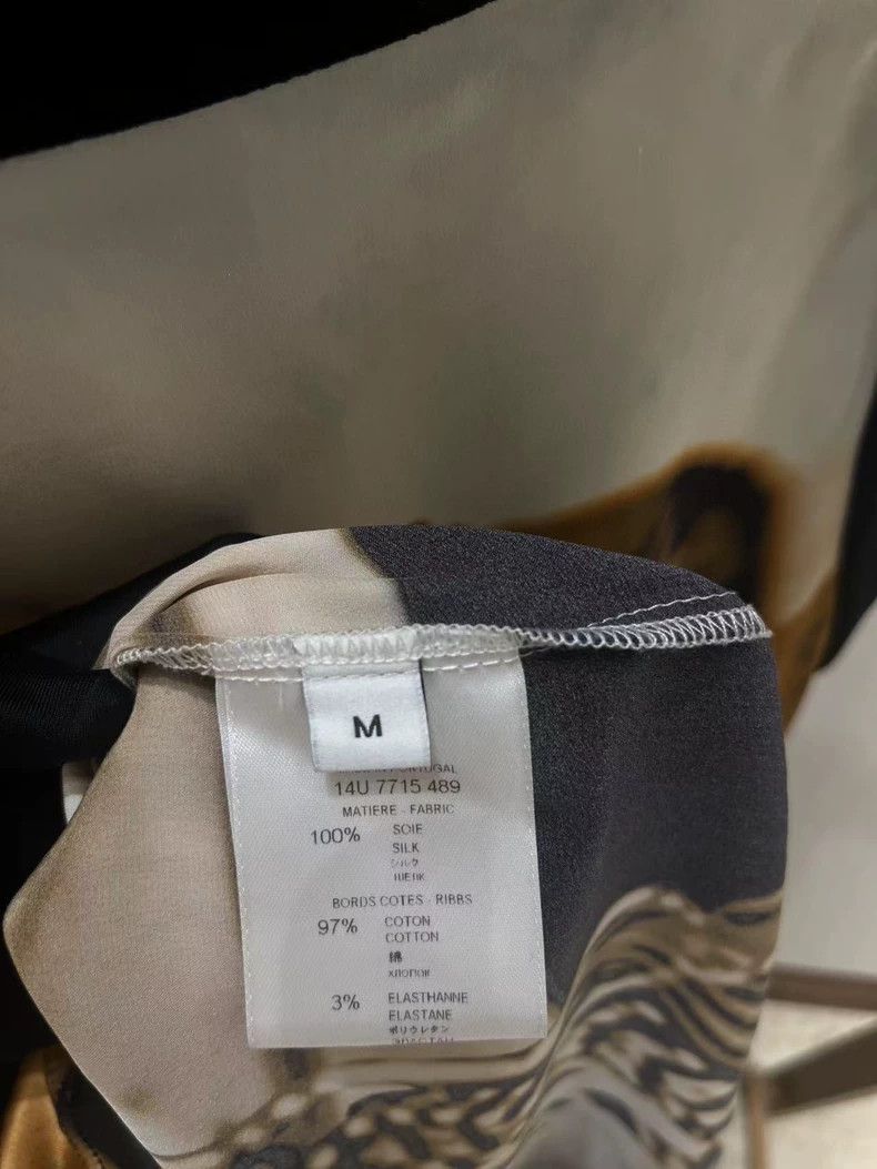 Givenchy Givenchy Silk vest, size M, chest 104 cm Size US M / EU 48-50 / 2 - 6 Thumbnail