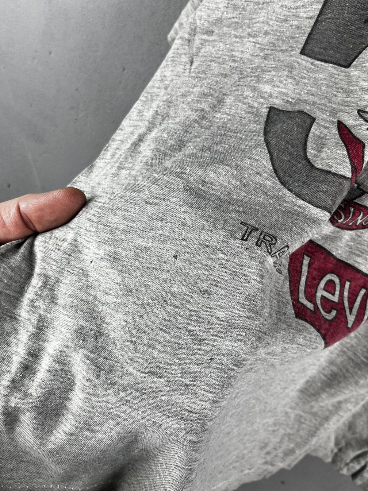 Levi's Levis t shirt vintage 80s big logo Size US M / EU 48-50 / 2 - 6 Thumbnail