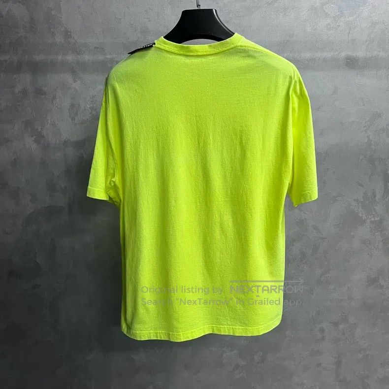 Balenciaga Balenciaga Neon Green Small Logo Crewneck Short-sleeve T-s Size US XXS / EU 40 - 5 Thumbnail