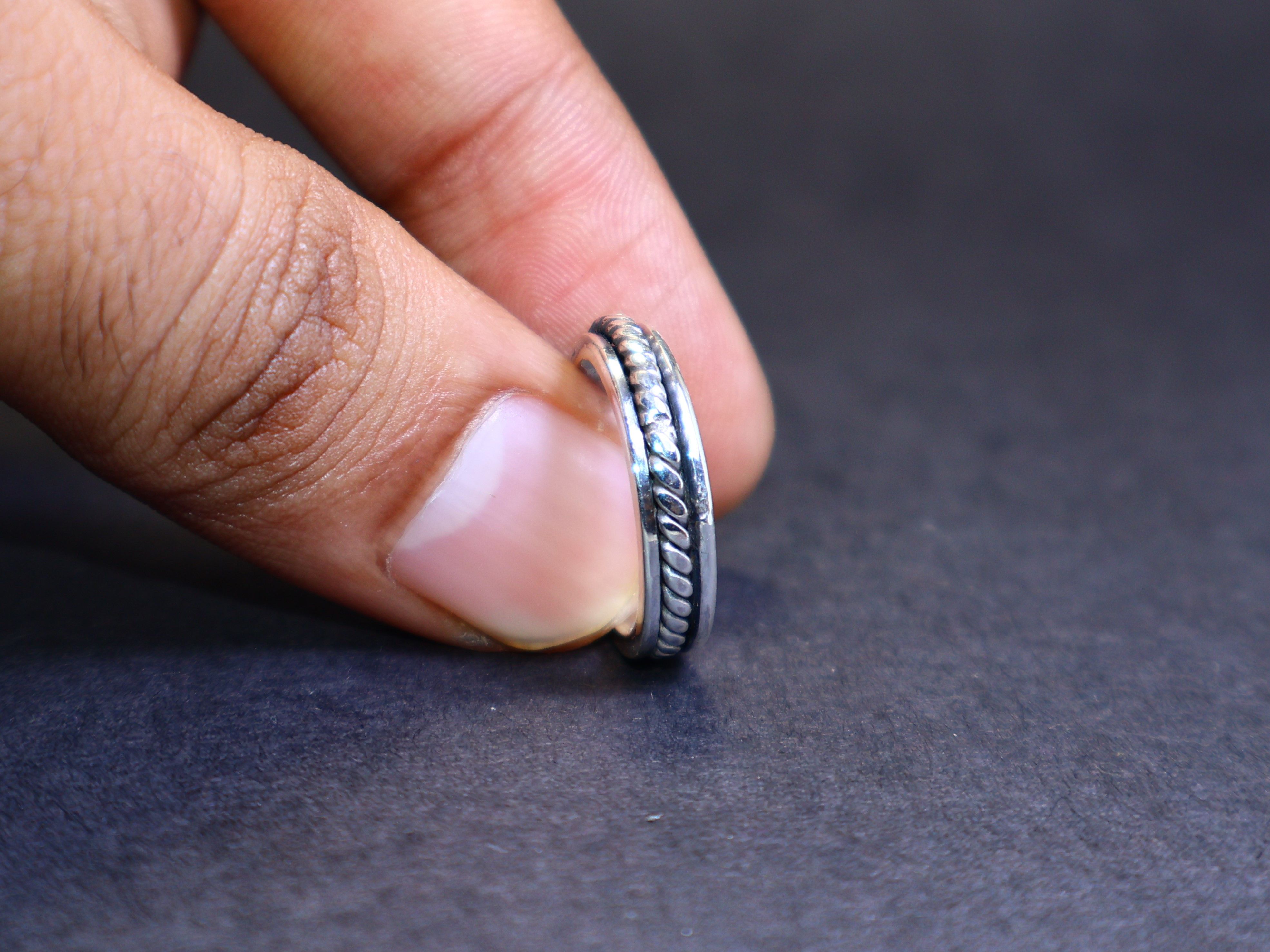 Handmade Spinner Band Ring, 925 Sterling Silver, Handmade Unisex Band Size ONE SIZE - 8 Thumbnail