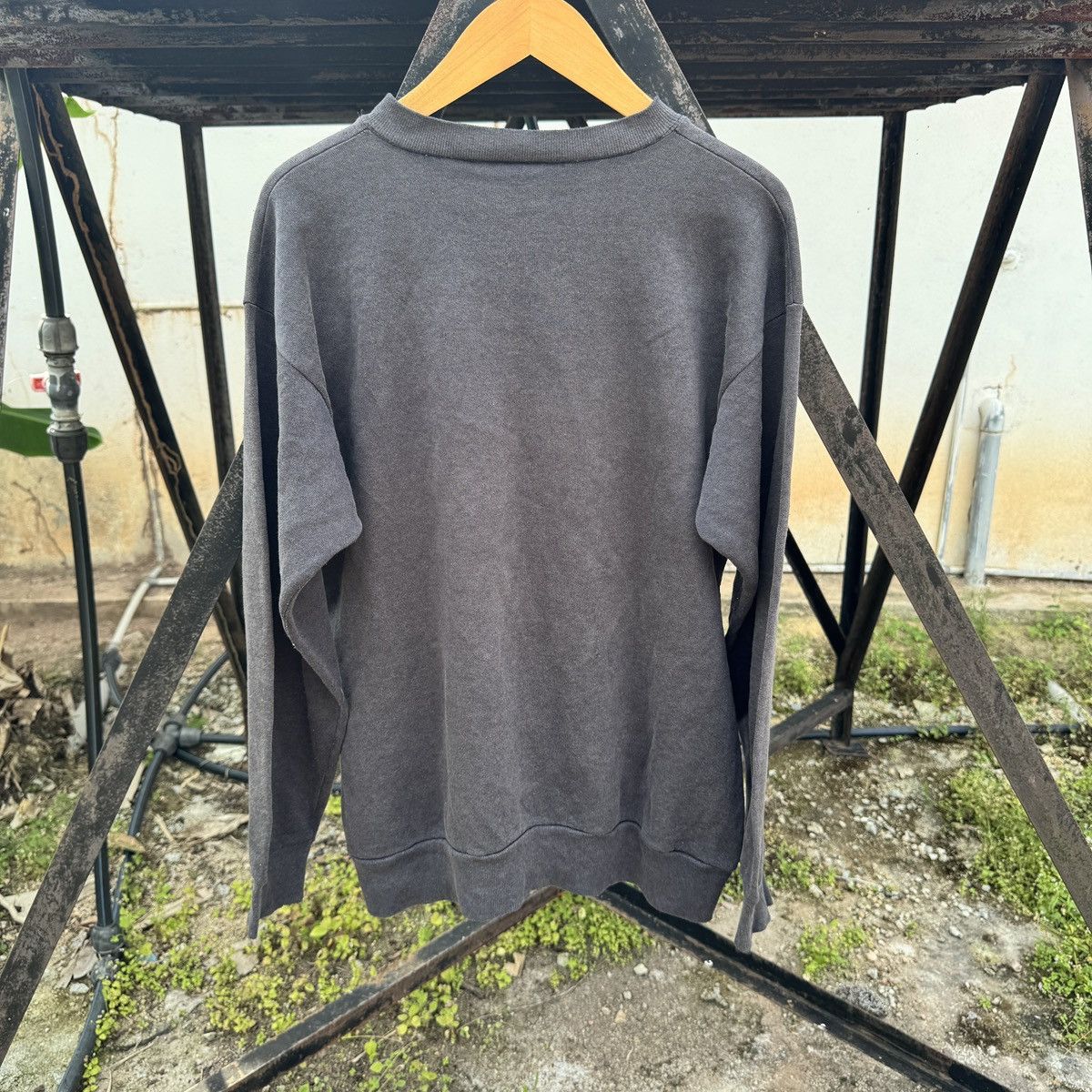Mickey Mouse Vintage 90 Mickey Mouse Sweatshirt Size US L / EU 52-54 / 3 - 5 Thumbnail