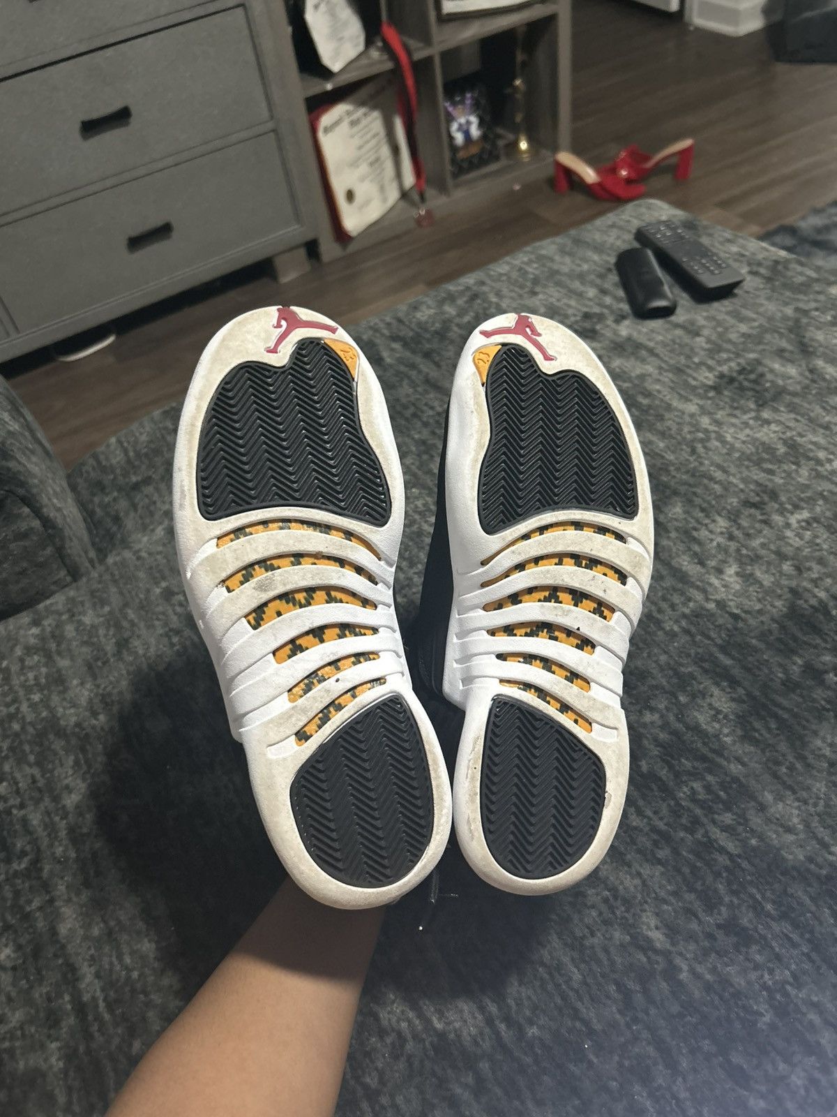 Jordan Brand Jordan 12 “ Reverse Taxi” Size US 9 / EU 42 - 5 Thumbnail