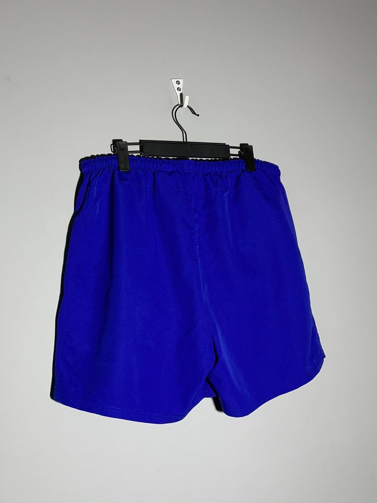 Nike × Vintage Manchester United Nike Vintage 40TH Anniversary Shorts Size US 42 / EU 58 - 7 Thumbnail