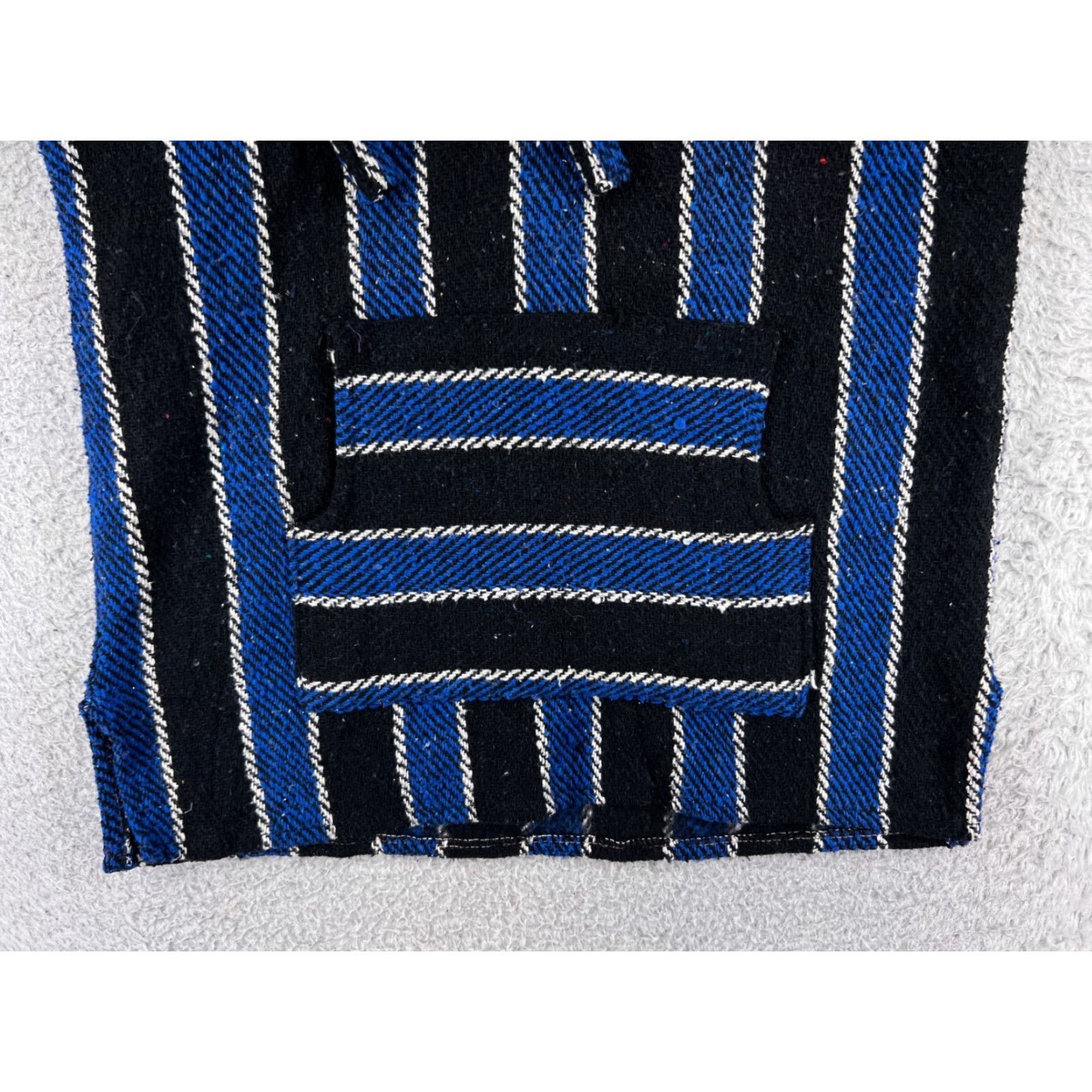 Vintage Baja Hoodie Mens Medium Green Blue Stripe Acrylic Blend Mexico Poncho Drug Rug Sweatshirt Pullover Hooded Size US S / EU 44-46 / 1 - 7 Thumbnail