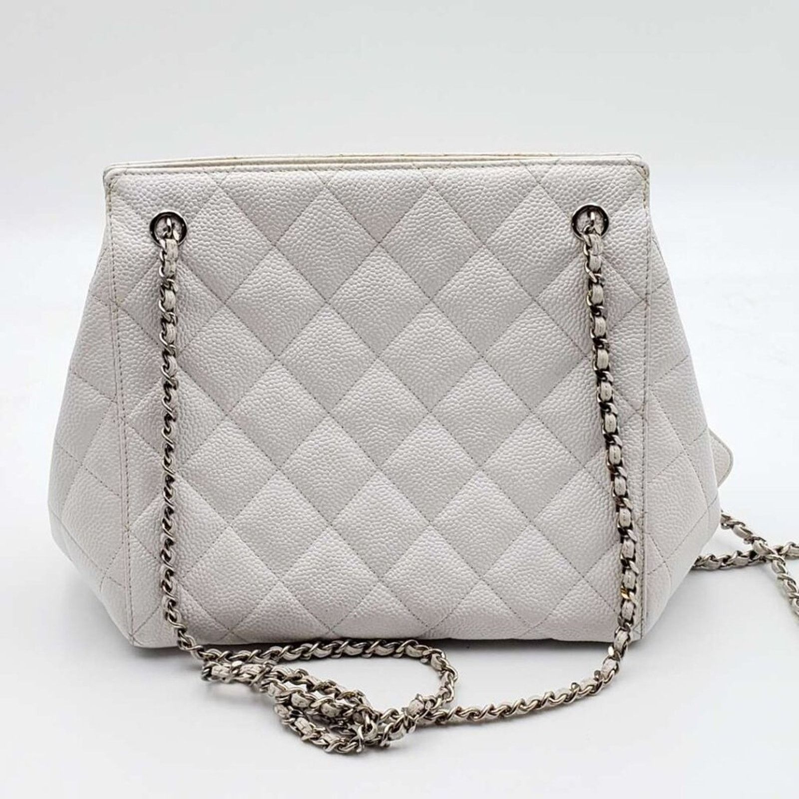 Chanel AUthentic CHANEL Quilted Matelasse CC Logo Caviar Skin Chain Size ONE SIZE - 4 Thumbnail