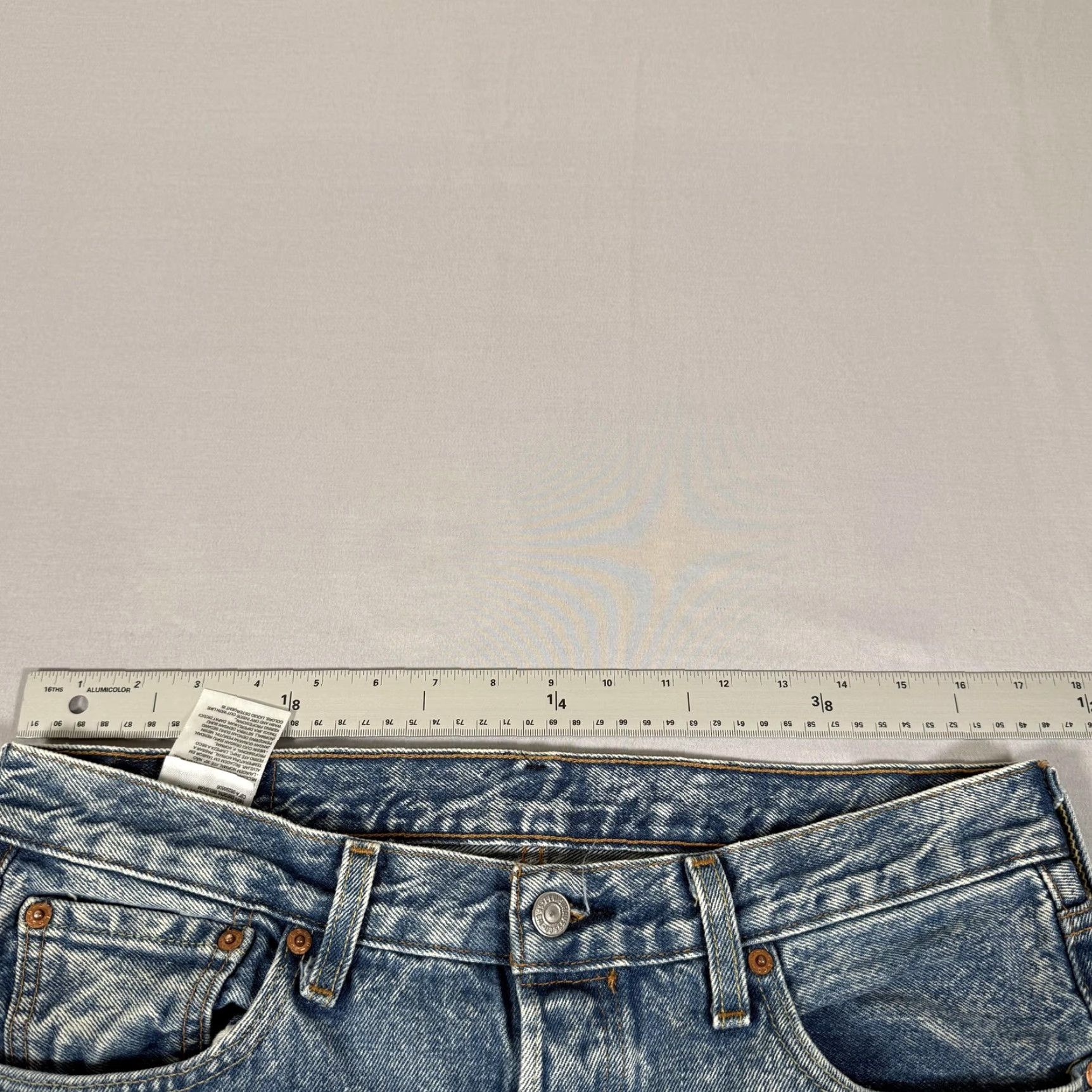 Levi's Levi's 501 Jeans Mens 33x34 Acid Wash Blue Straight Fit Denim Pants Western Work Size US 33 - 7 Thumbnail