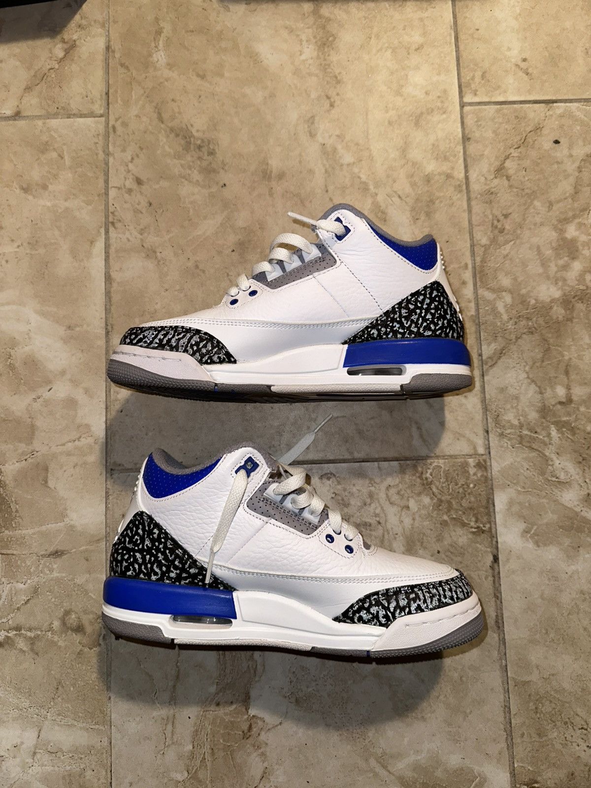 Jordan Brand × Nike Air Jordan 3 ‘Racer Blue’ Size US 5 / EU 37 - 3 Thumbnail