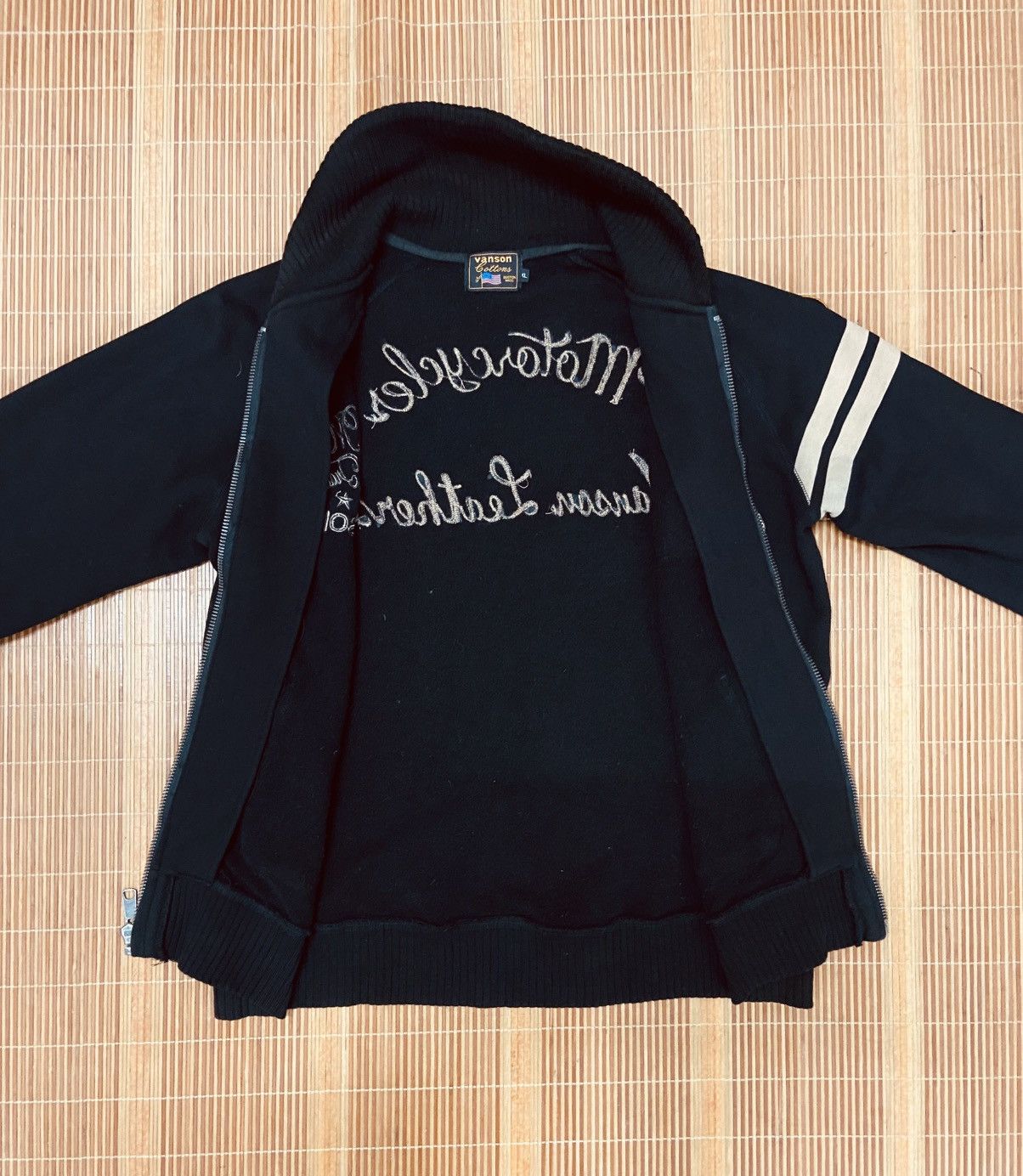 Vanson Leathers VANSON COTTON BOSTON MASS ZIPPER SWEATER Size US XL / EU 56 / 4 - 7 Thumbnail