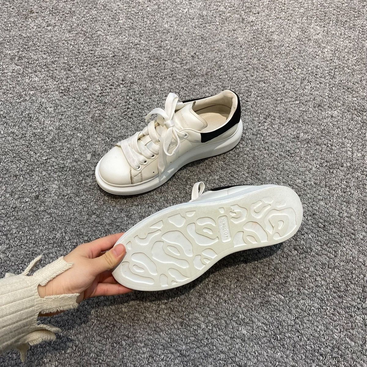 Alexander McQueen Alexander McQueen Oversized sneakers Size US 9 / IT 39 - 3 Thumbnail