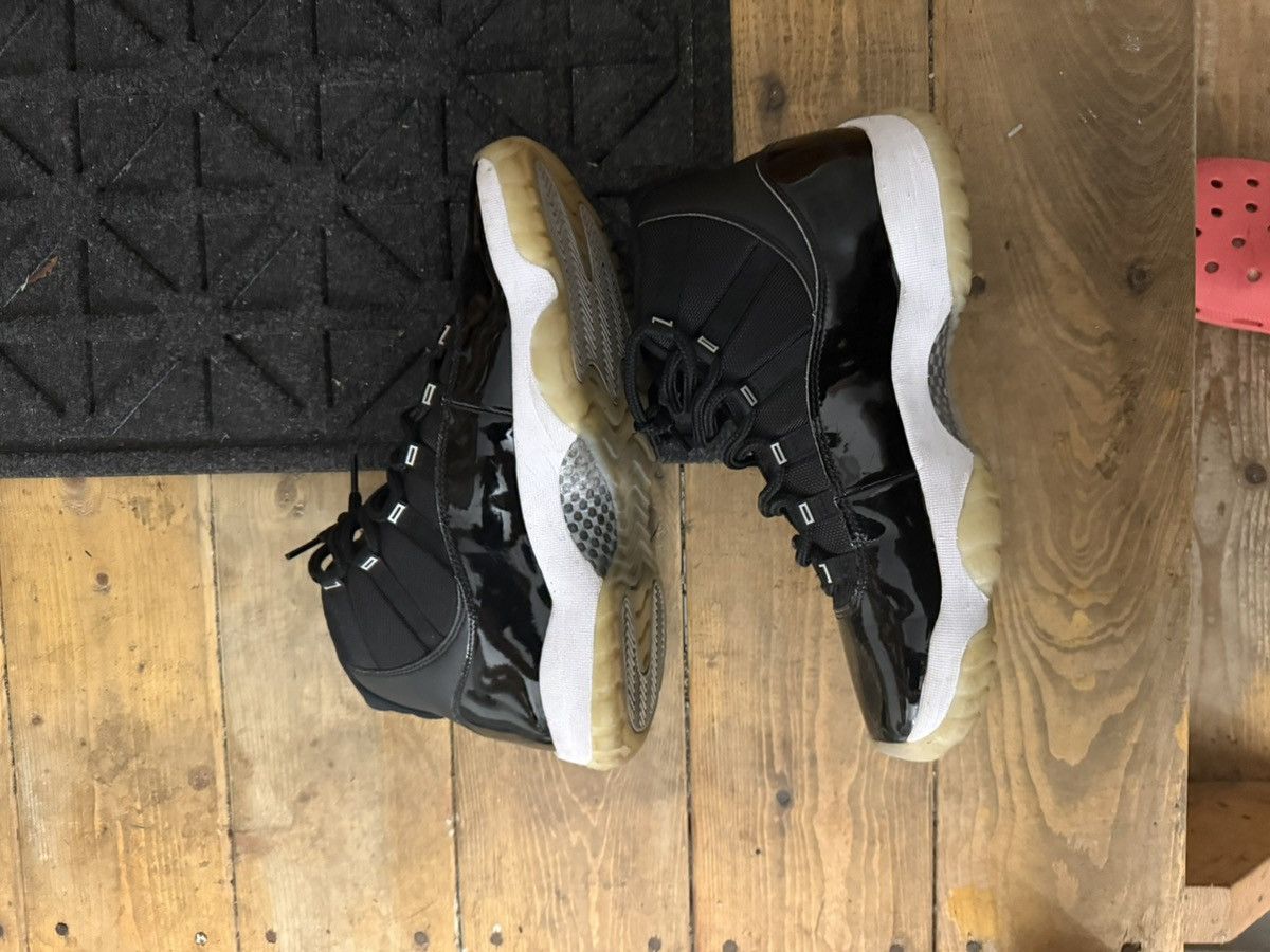 Jordan Brand Air Jordan “Jubilee” Size US 11 / EU 44 - 2 Thumbnail