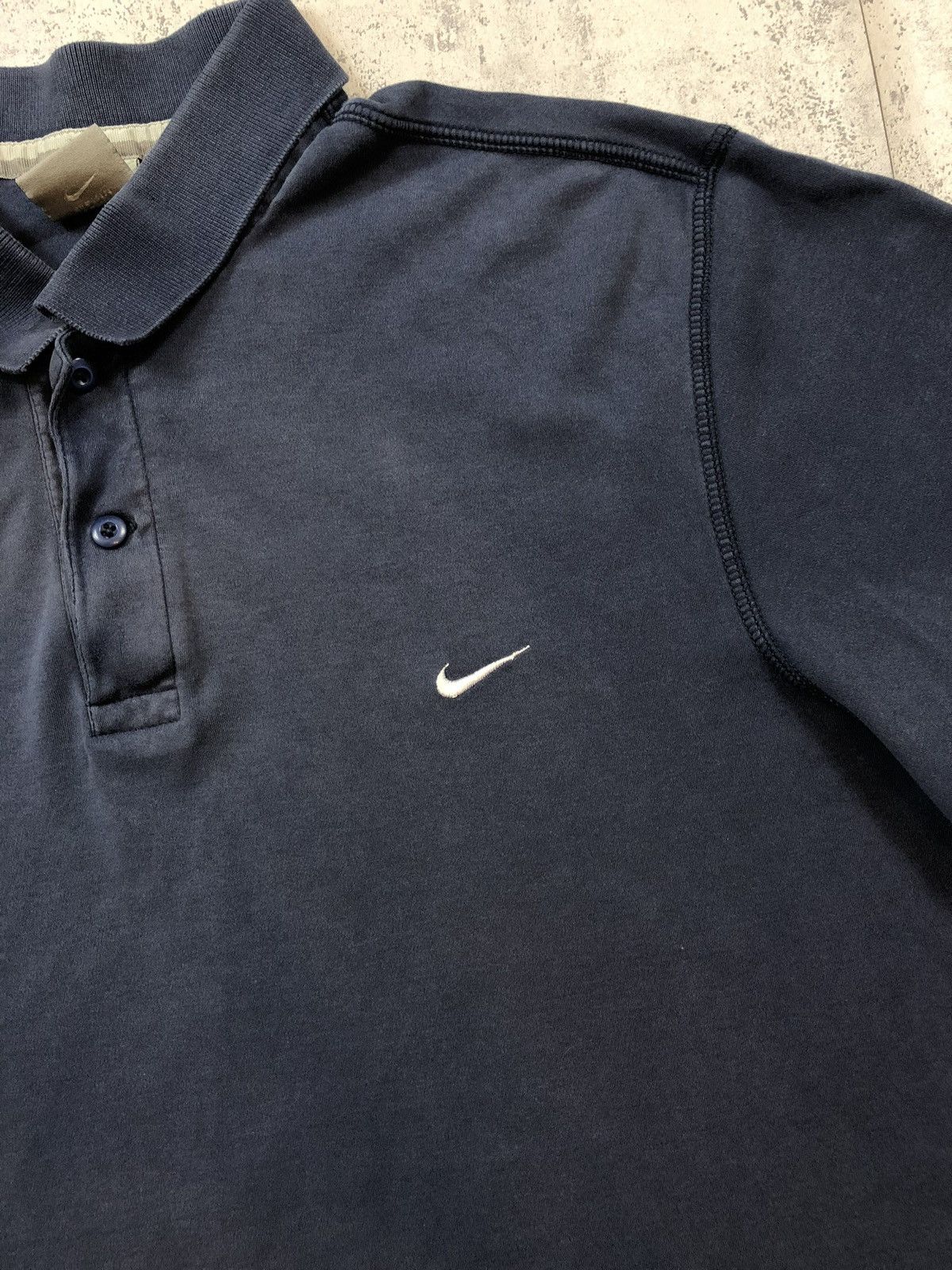 Nike 90’s NIKE RETRO SUNFADED SWOOSH LOGO Y2K BASIC POLO TEE Size US XL / EU 56 / 4 - 2 Thumbnail