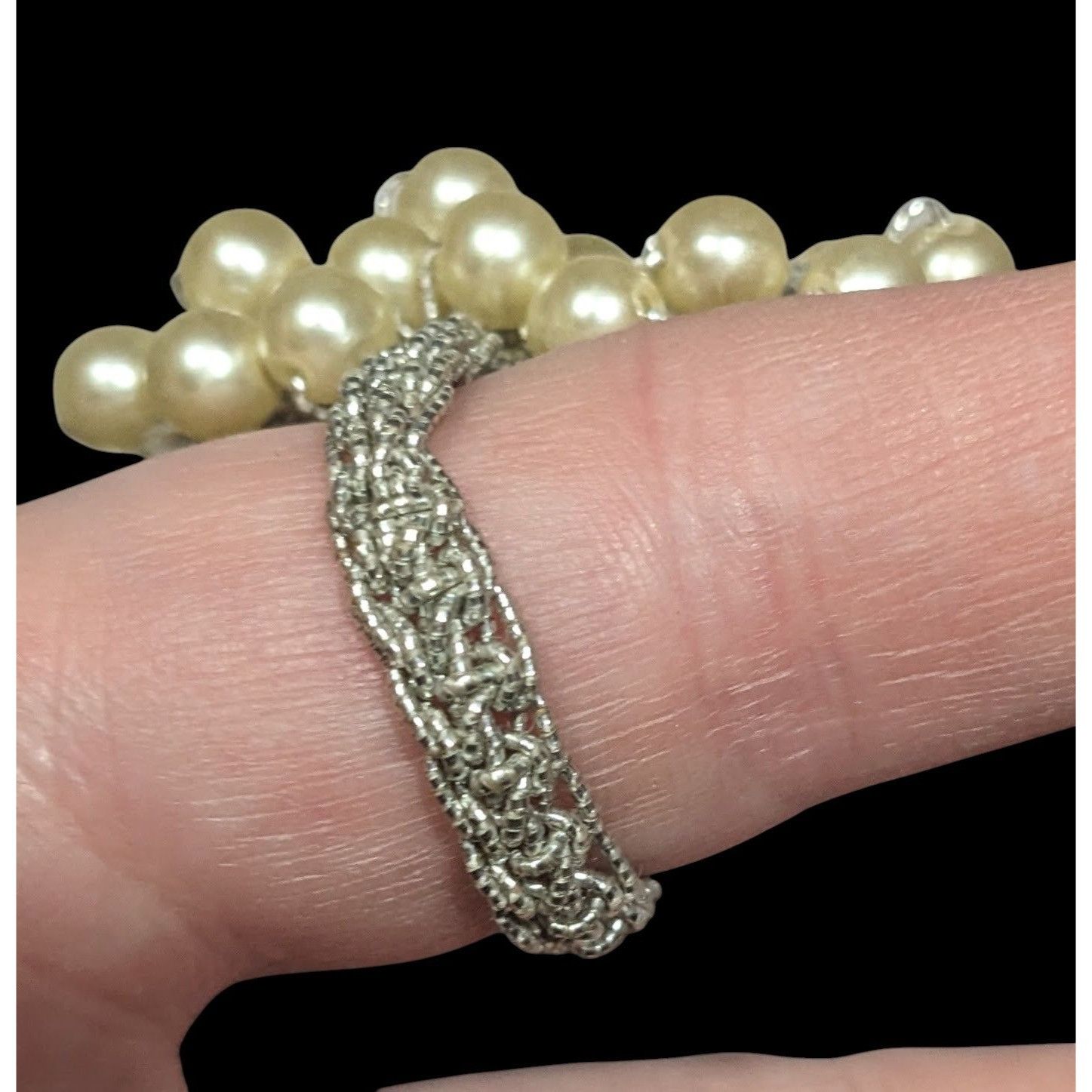 Other Elegant Glam Faux Pearl Cluster Beaded Stretch Ring Size 9 Size ONE SIZE - 3 Thumbnail