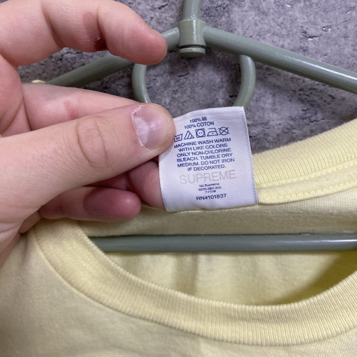Supreme Supreme T-Shirt Size US L / EU 52-54 / 3 - 5 Thumbnail