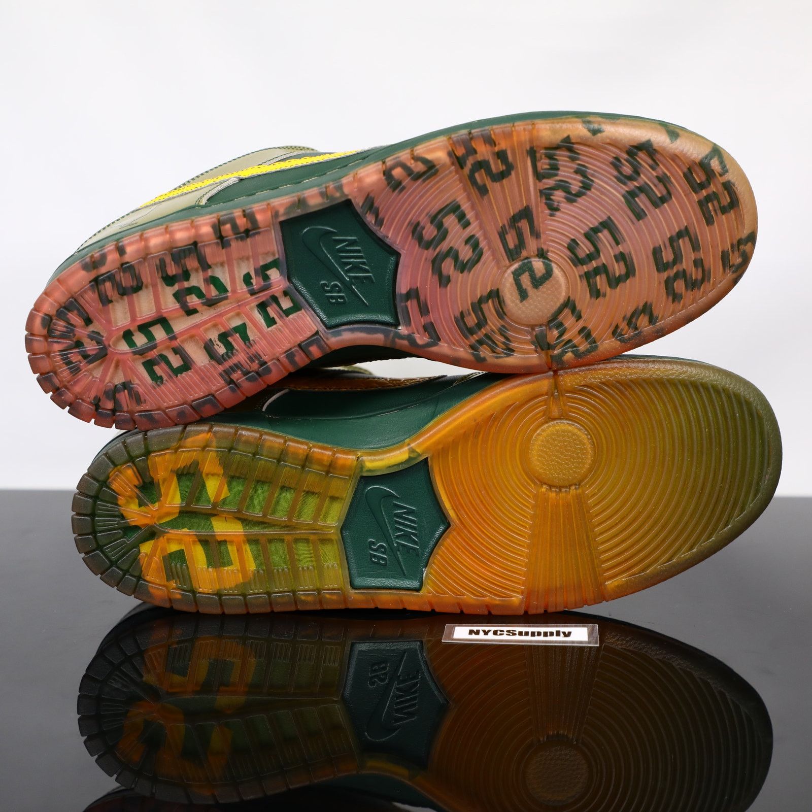 Nike 2018 Nike SB Dunk Low Doernbecher Joey Bates Gold BV8740 377 Size US 14 / EU 47 - 9 Thumbnail