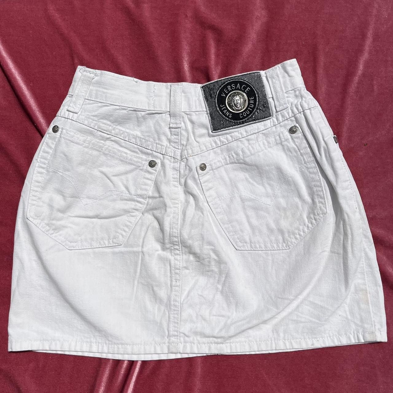 Versace × Versace Jeans Couture × Vintage VERSACE • 90s RARE VINTAGE SUMMER WHITE COTTON DENIM SKIRT Size 24" / US 00 / IT 34 - 2 Thumbnail