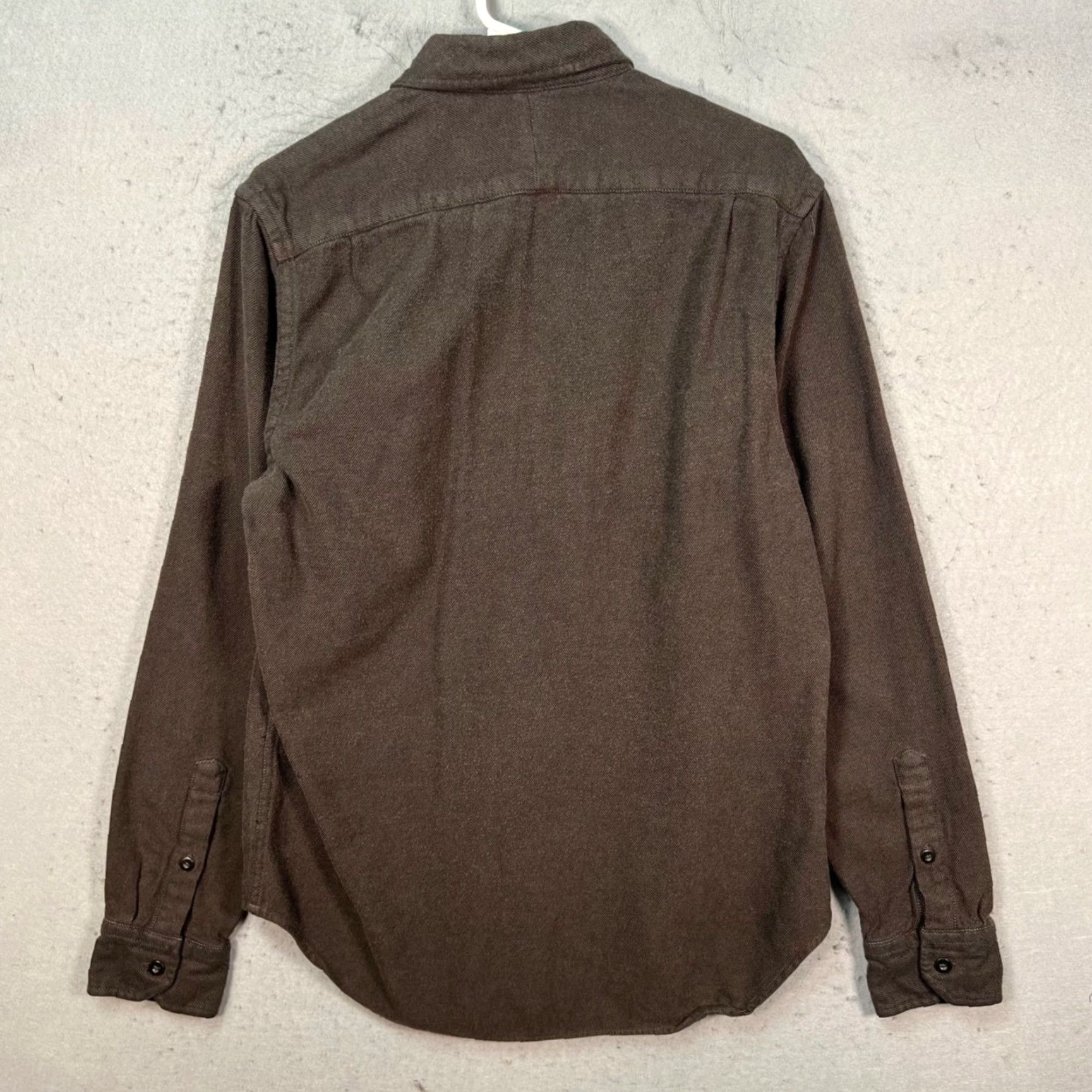Club Monaco Club Monaco Shirt Mens Size Medium Brown Slim Cotton Button-Up Long Sleeve Button-Down Collared Twill Casual 100% Cotton Souvenir? Size US M / EU 48-50 / 2 - 2 Thumbnail