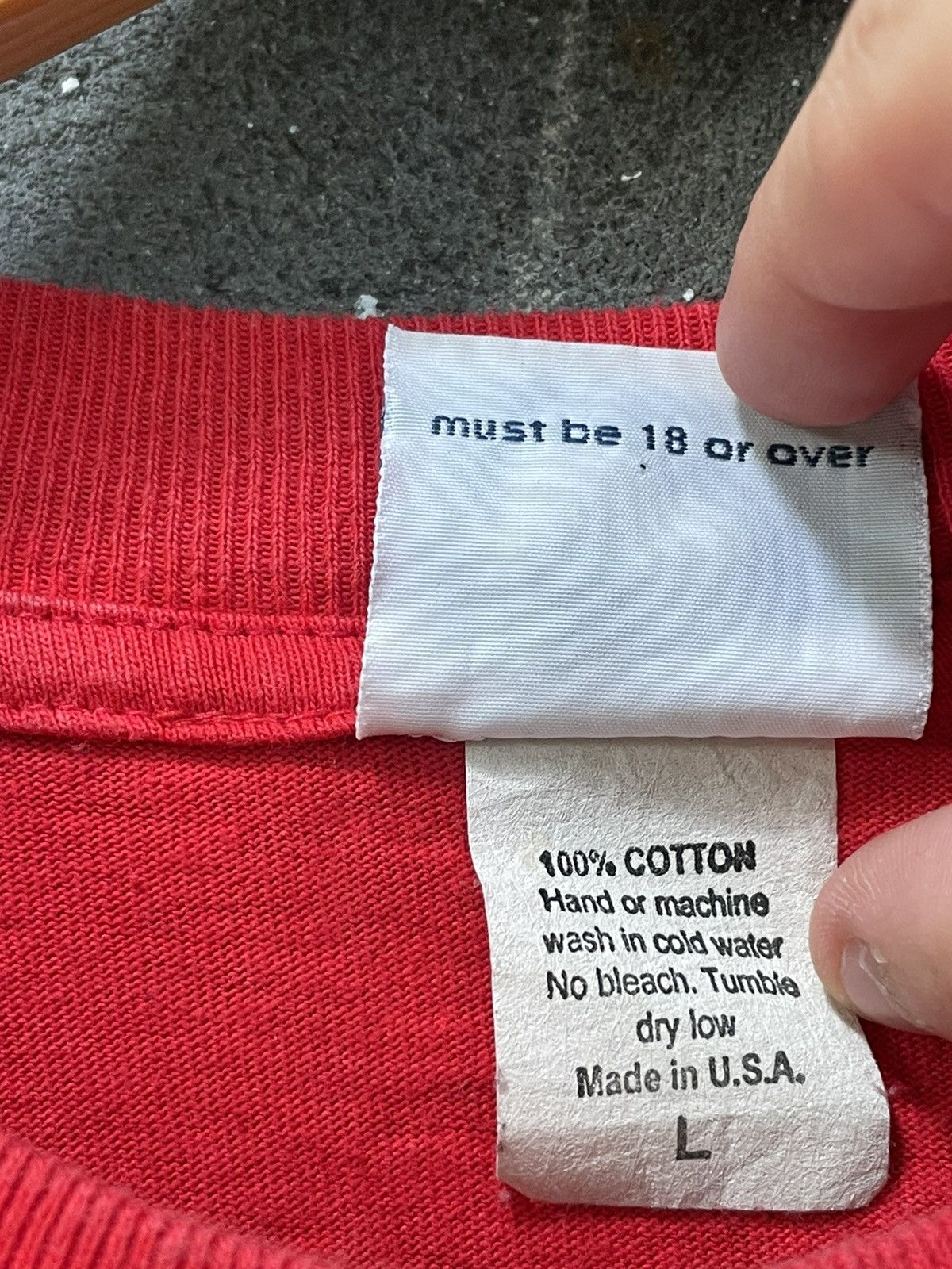 Vintage Vintage 90’s PornStar T-Shirt Red Skateboarding RARE Size US L / EU 52-54 / 3 - 8 Thumbnail
