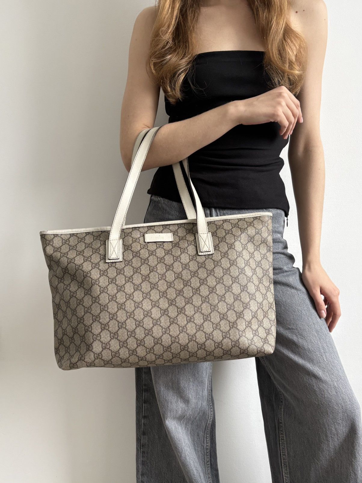 Gucci Supreme GG Joy Tote Bag Pvc Canvas White 211137, Women's