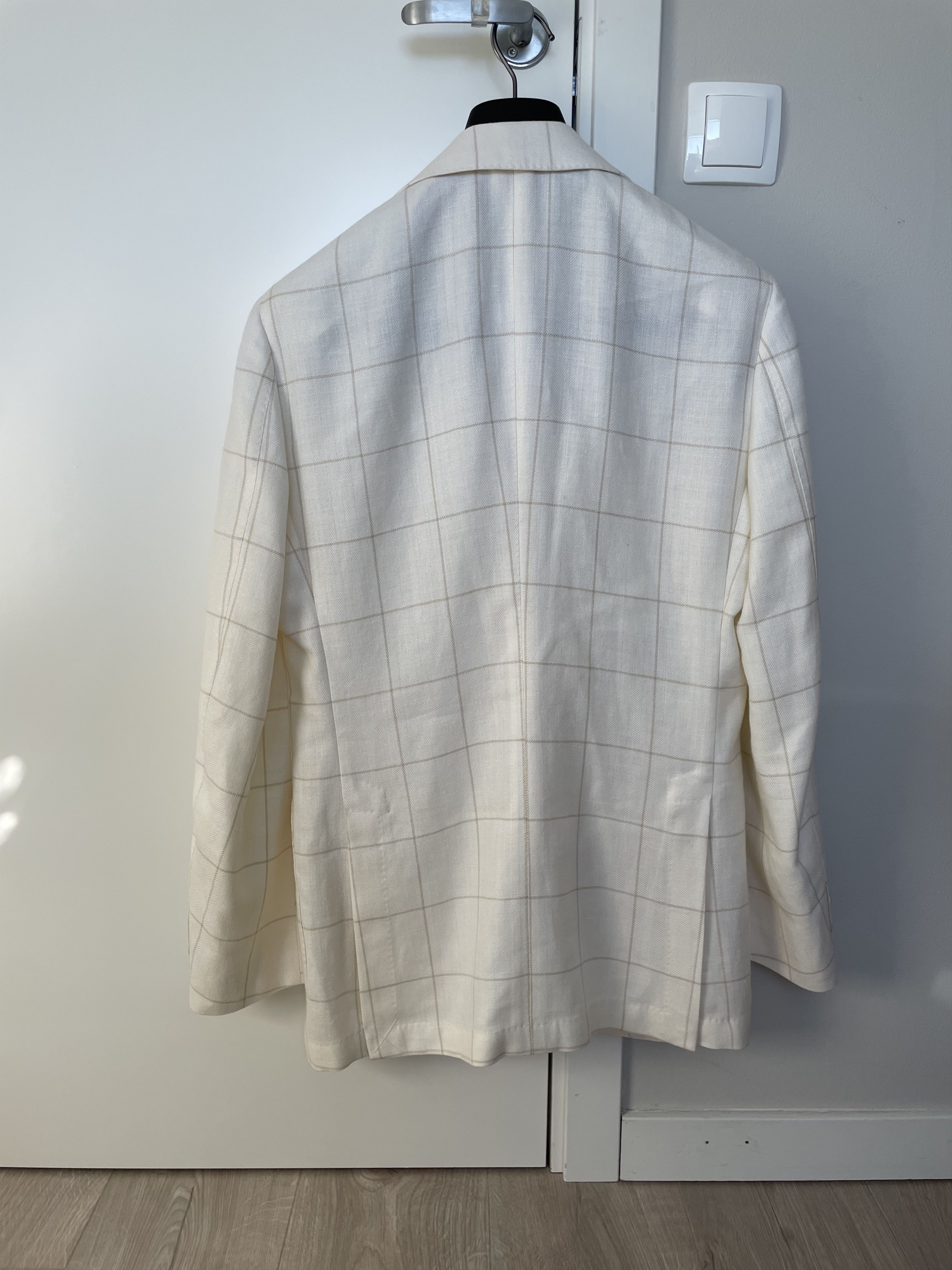 Suitsupply NWT Suitsupply cream overchecked jacket, size 38R\EU48 Size 38R - 3 Thumbnail