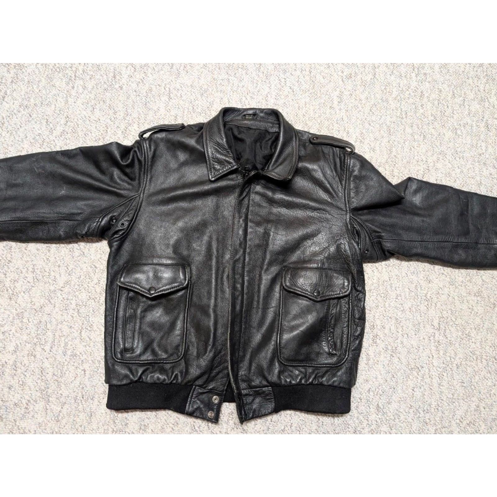 Vintage VINTAGE A2 leather jacket FLIGHT bomber 46 motorcycle FLYERS aviation 1990s Size US XL / EU 56 / 4 - 6 Thumbnail