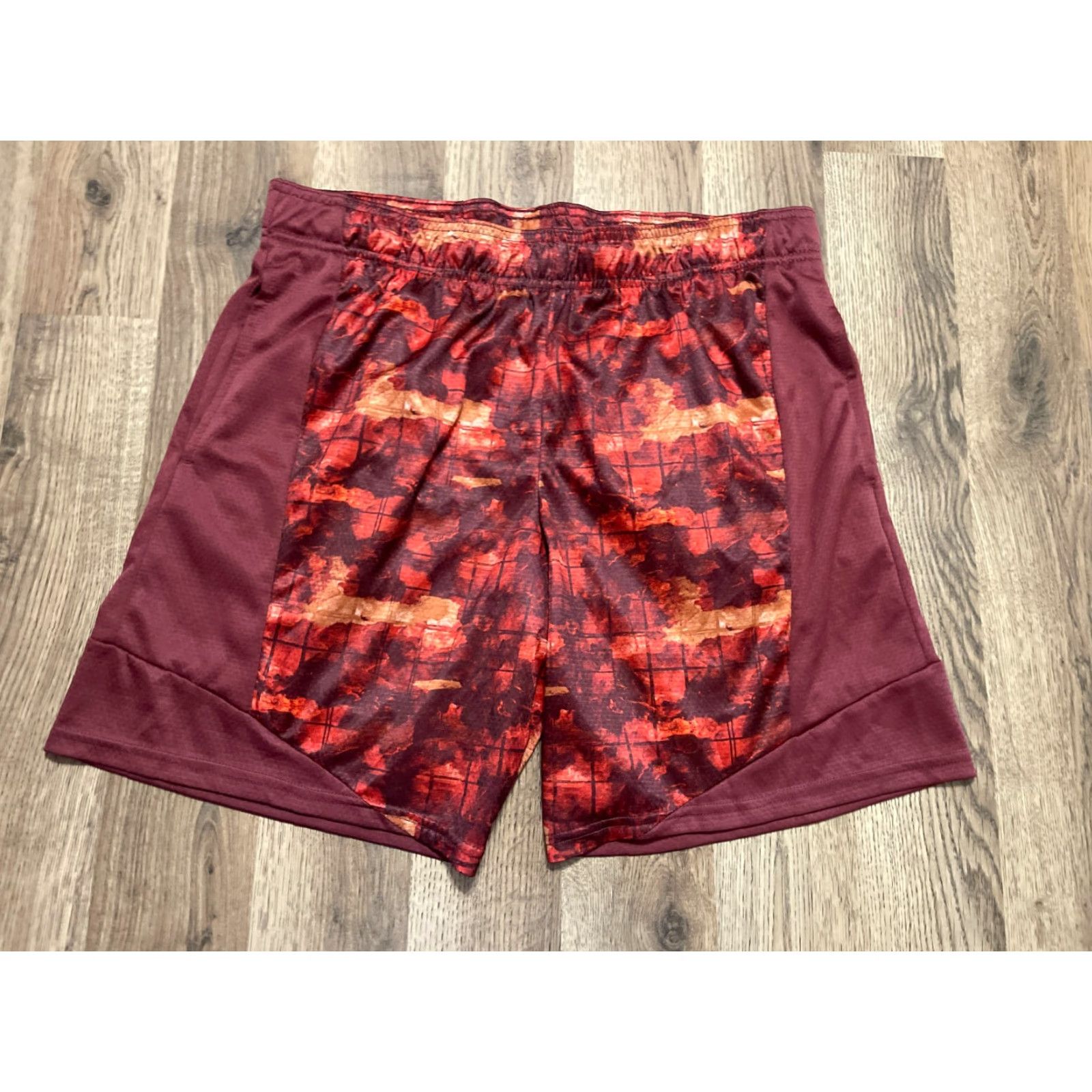 Vintage All In Motion Shorts Mens Large Red Orange Black Athletic Wear Basketball Regular 7in Inseam Mens Size US 33 - 2 Thumbnail