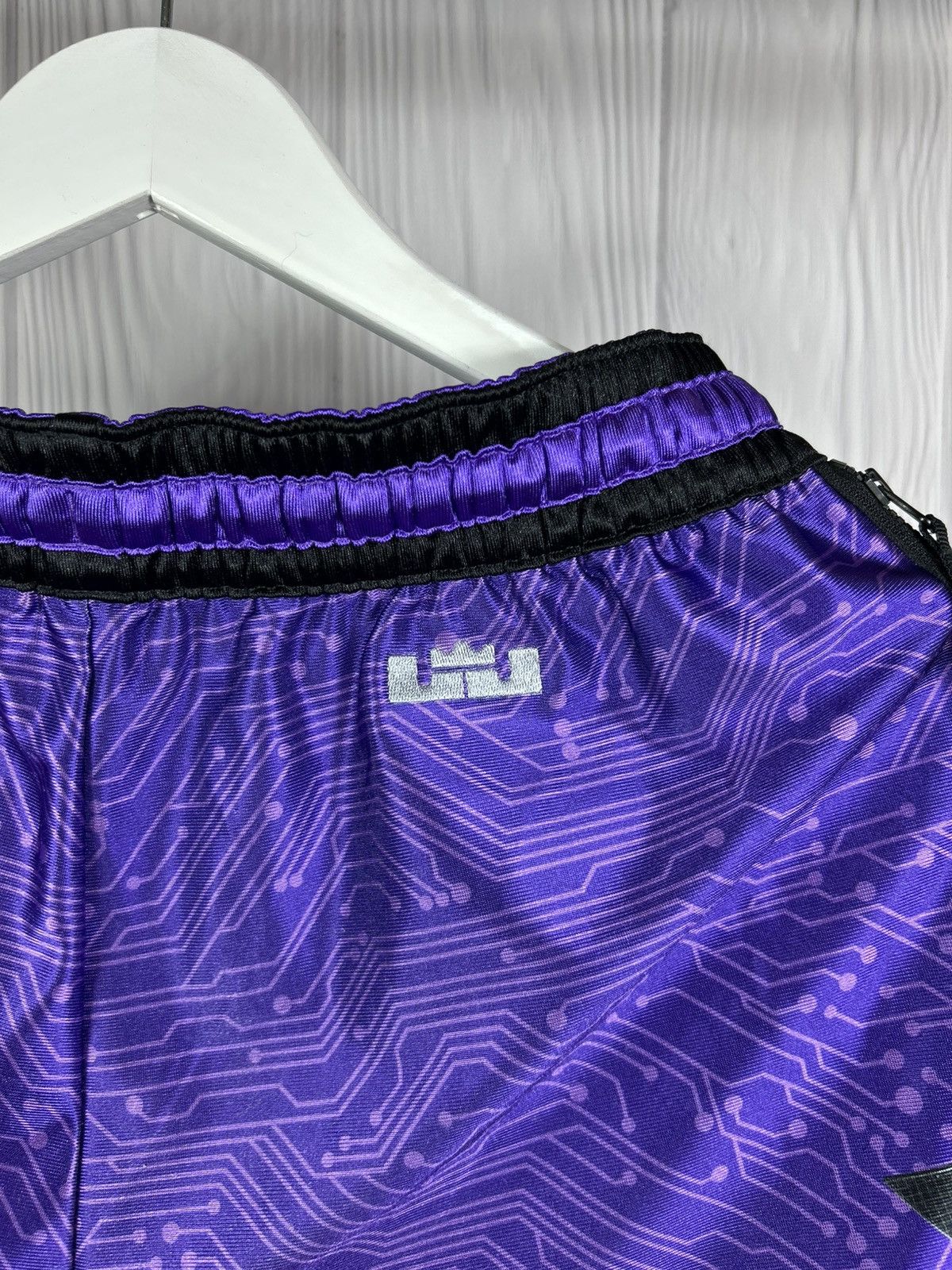 Nike Nike Space Jam Lebron James Goon Squad Purple Shorts Size M Size US 32 / EU 48 - 8 Thumbnail
