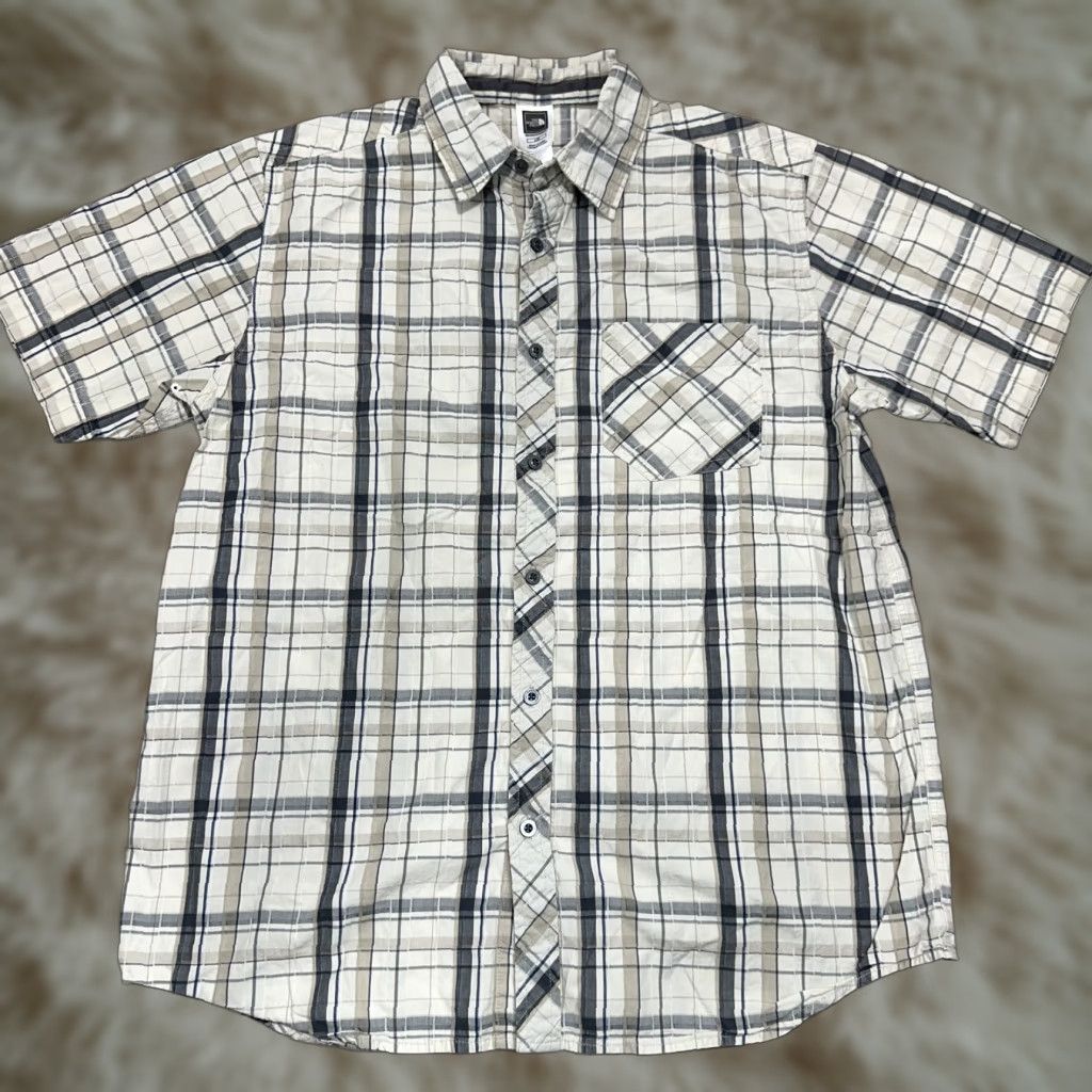 The North Face The North Face Men's Beige Plaid Shirt Short Sleeve Casual Cotton Button-Up Sz L Size US L / EU 52-54 / 3 - 1 Thumbnail