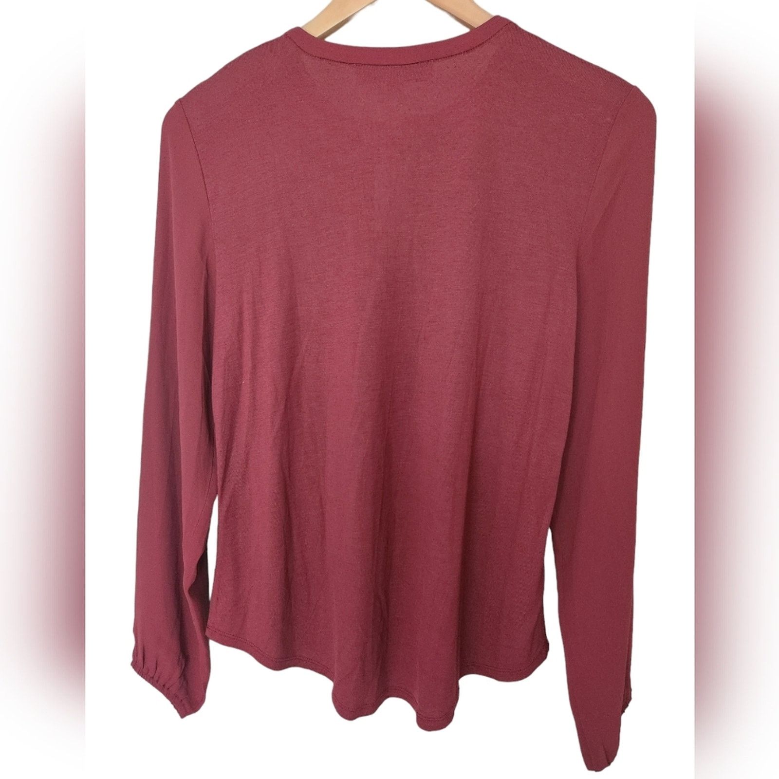 Loft NWT Loft Split Neck Mixed Media Top xS Size XS / US 0-2 / IT 36-38 - 6 Thumbnail