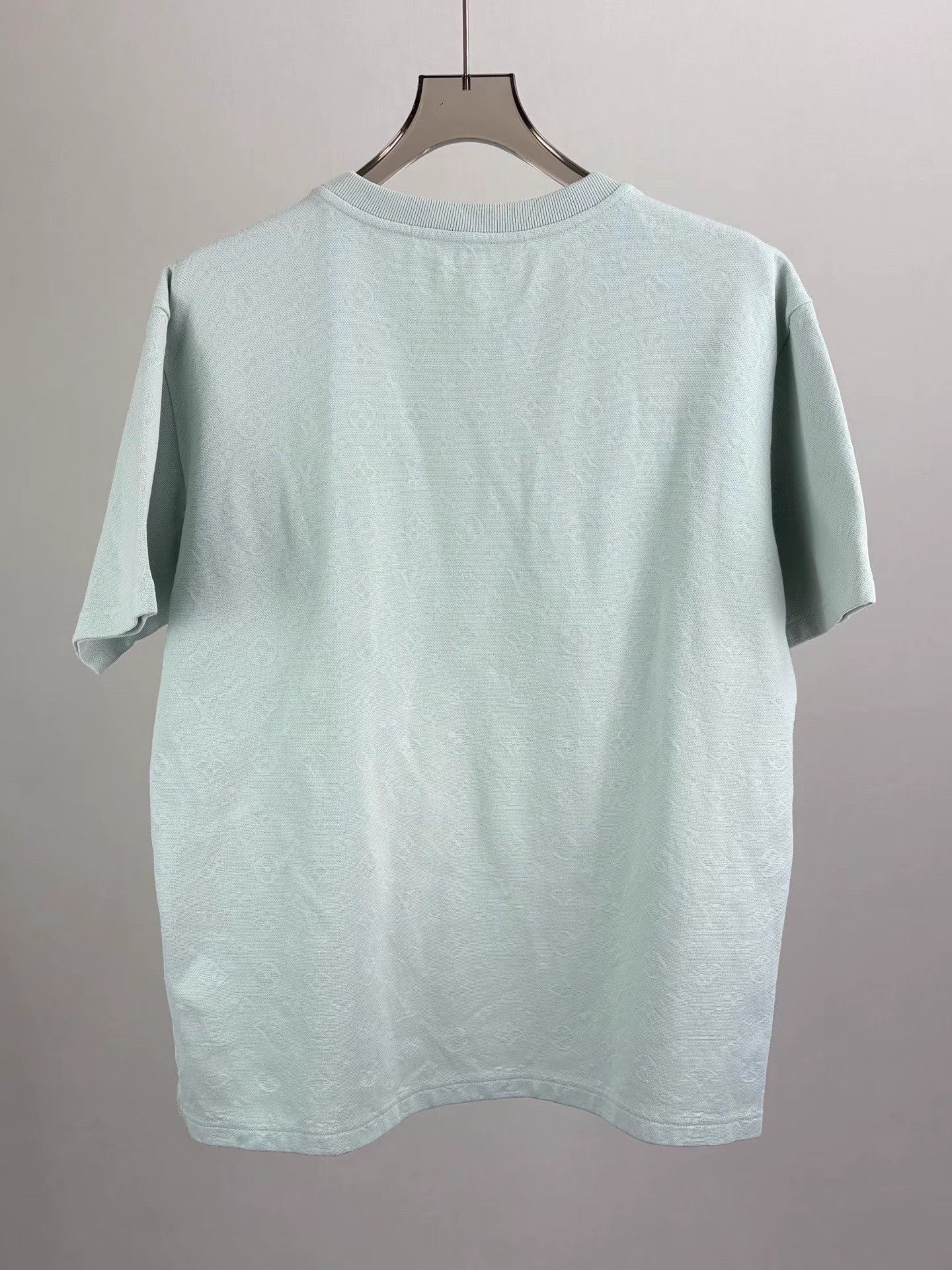 Louis Vuitton LV Light Green Full Logo Short Sleeve T-shirt K1 Size US XL / EU 56 / 4 - 2 Thumbnail