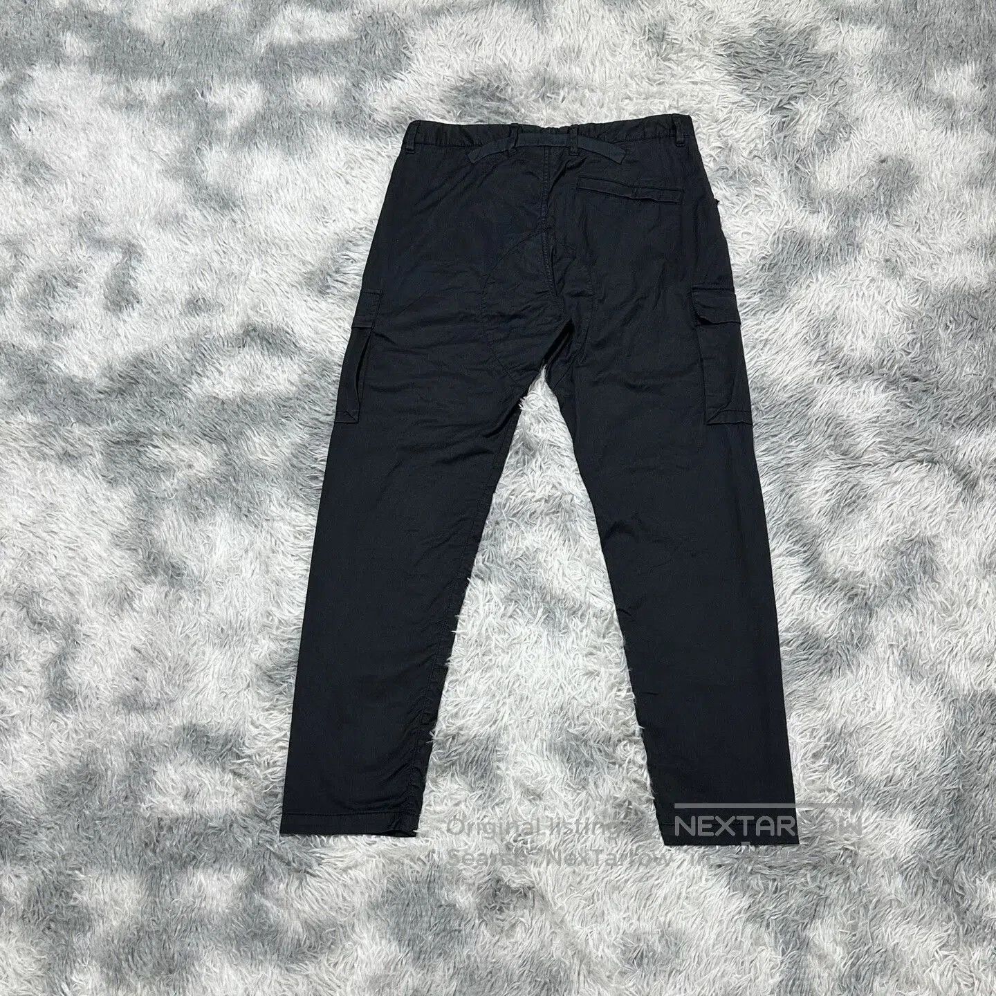 Stone Island stone island black cargo pants W32 size. Size US 32 / EU 48 - 2 Thumbnail