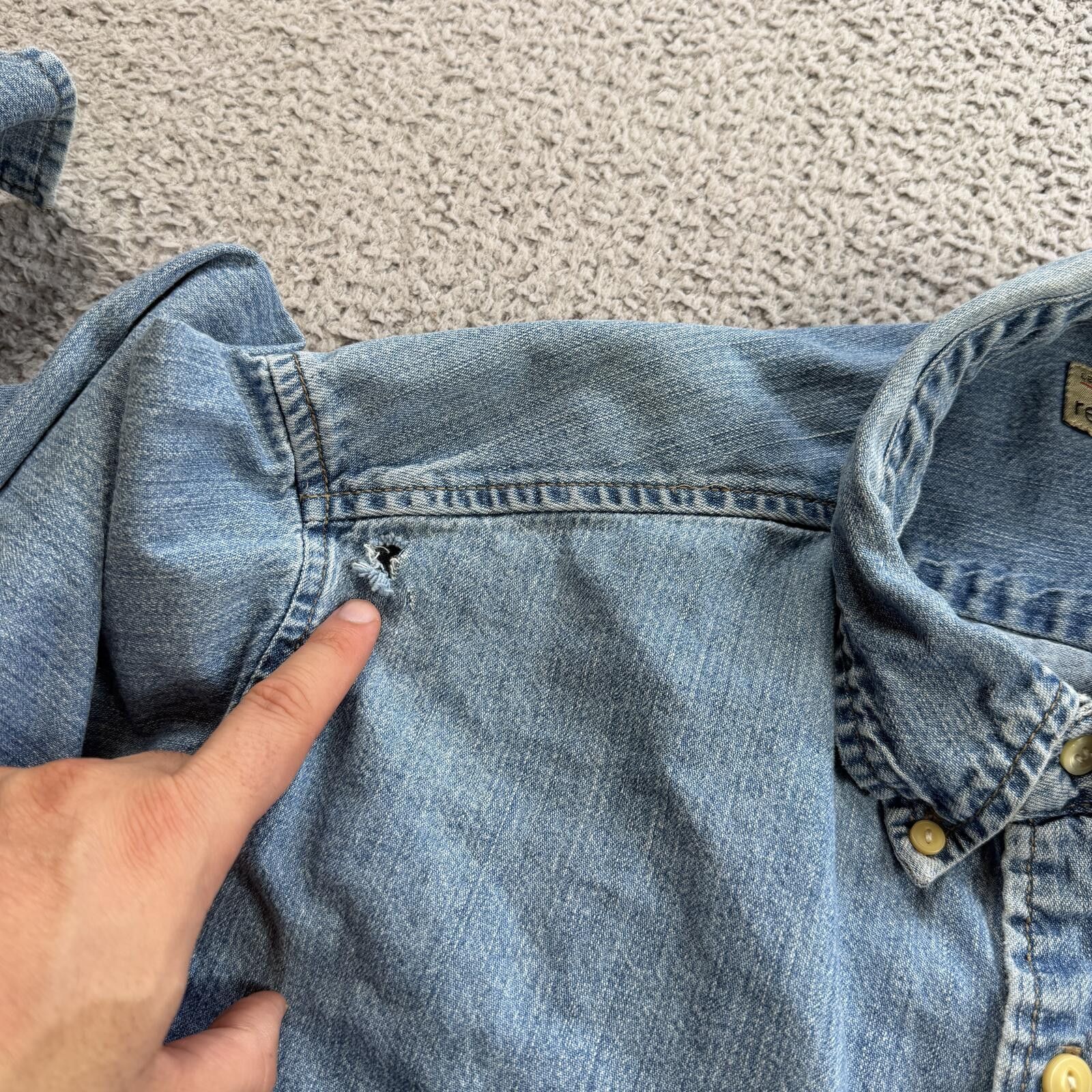 Other Vintage 90s Levis Red Tab Denim Button Down Shirt Large Size US L / EU 52-54 / 3 - 6 Thumbnail
