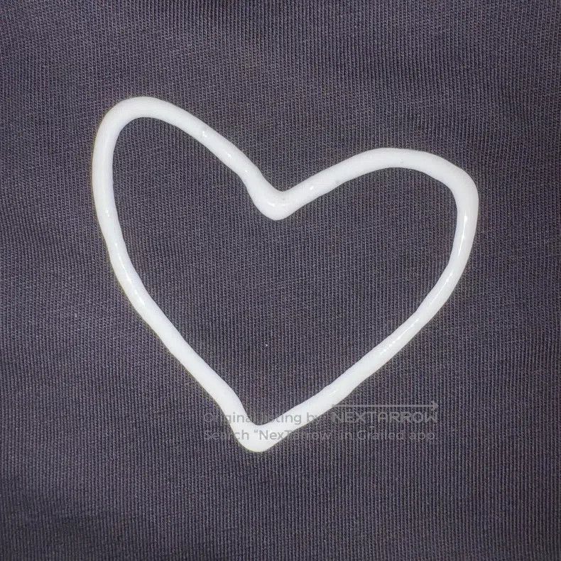Balenciaga Balenciaga Heart Logo Embroidered Short Sleeve Black Size US S / EU 44-46 / 1 - 6 Thumbnail