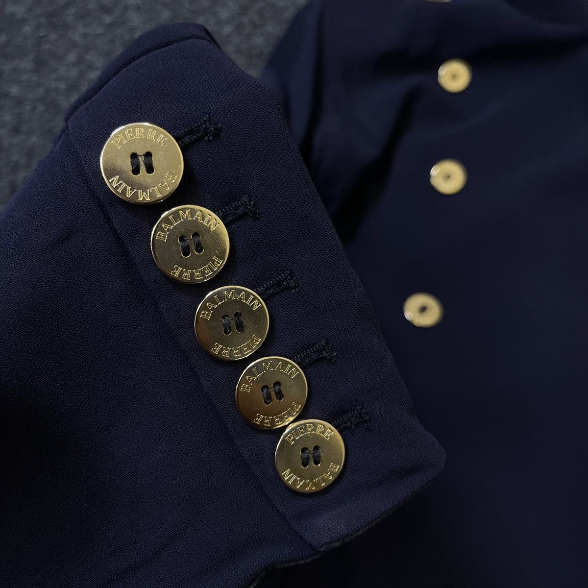 Pierre Balmain Pierre Balmain Coat Navy Jacket blazer Size M / US 6-8 / IT 42-44 - 5 Thumbnail
