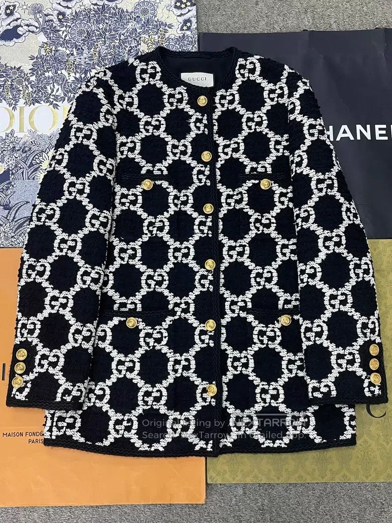 Gucci Gucci Black and white colour matching gold buckle full log Size S / US 4 / IT 40 - 1 Thumbnail