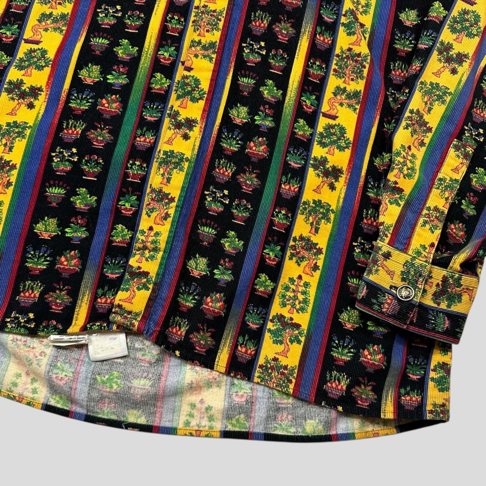 Versace Versace Jeans Couture 90’s Bonsai Corduroy Shirt - M (L/XL) Size US L / EU 52-54 / 3 - 4 Thumbnail