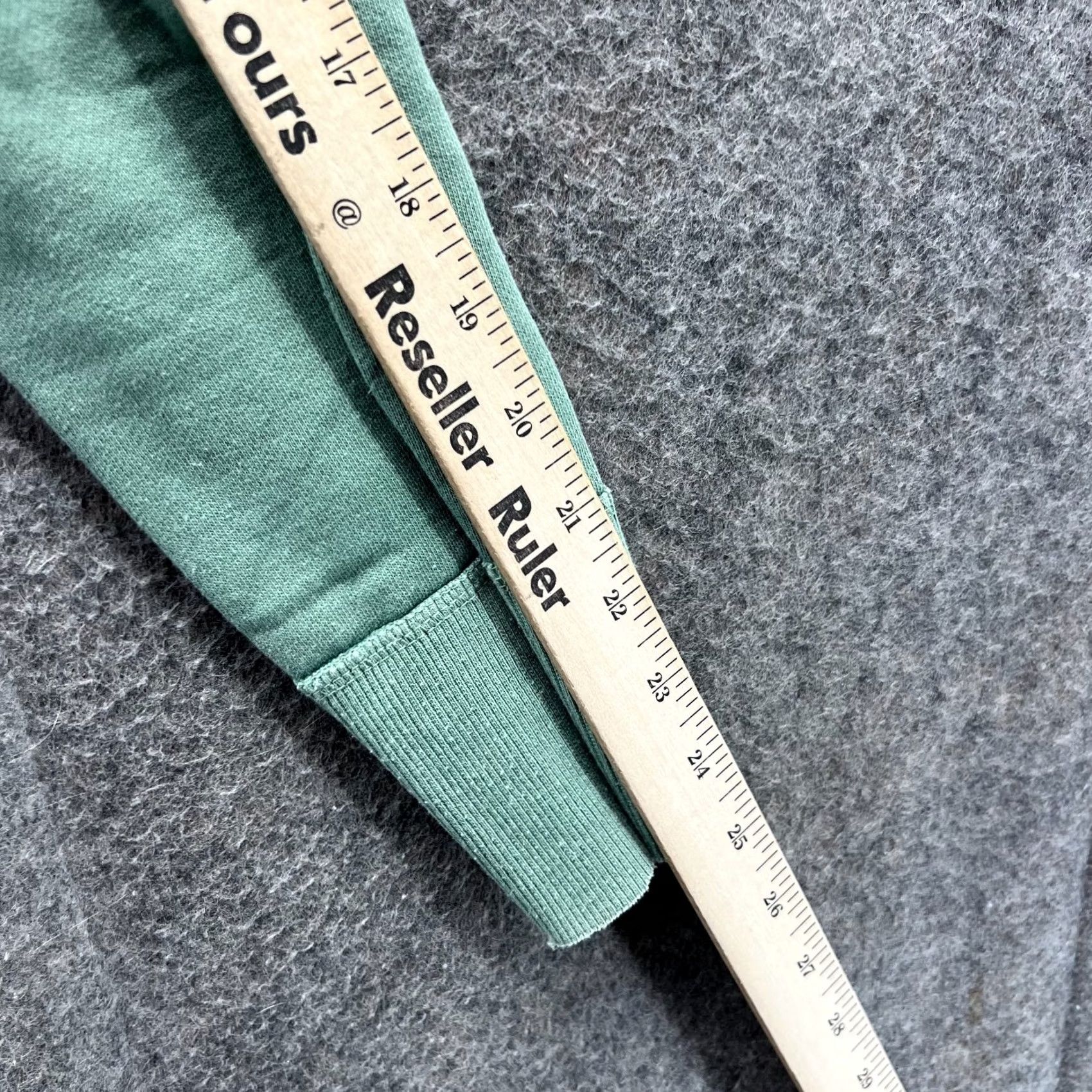 Converse VINTAGE Converse One Star Sweatshirt Womens Large Green Pullover Crewneck Y2K Vintage Size L / US 10 / IT 46 - 4 Thumbnail