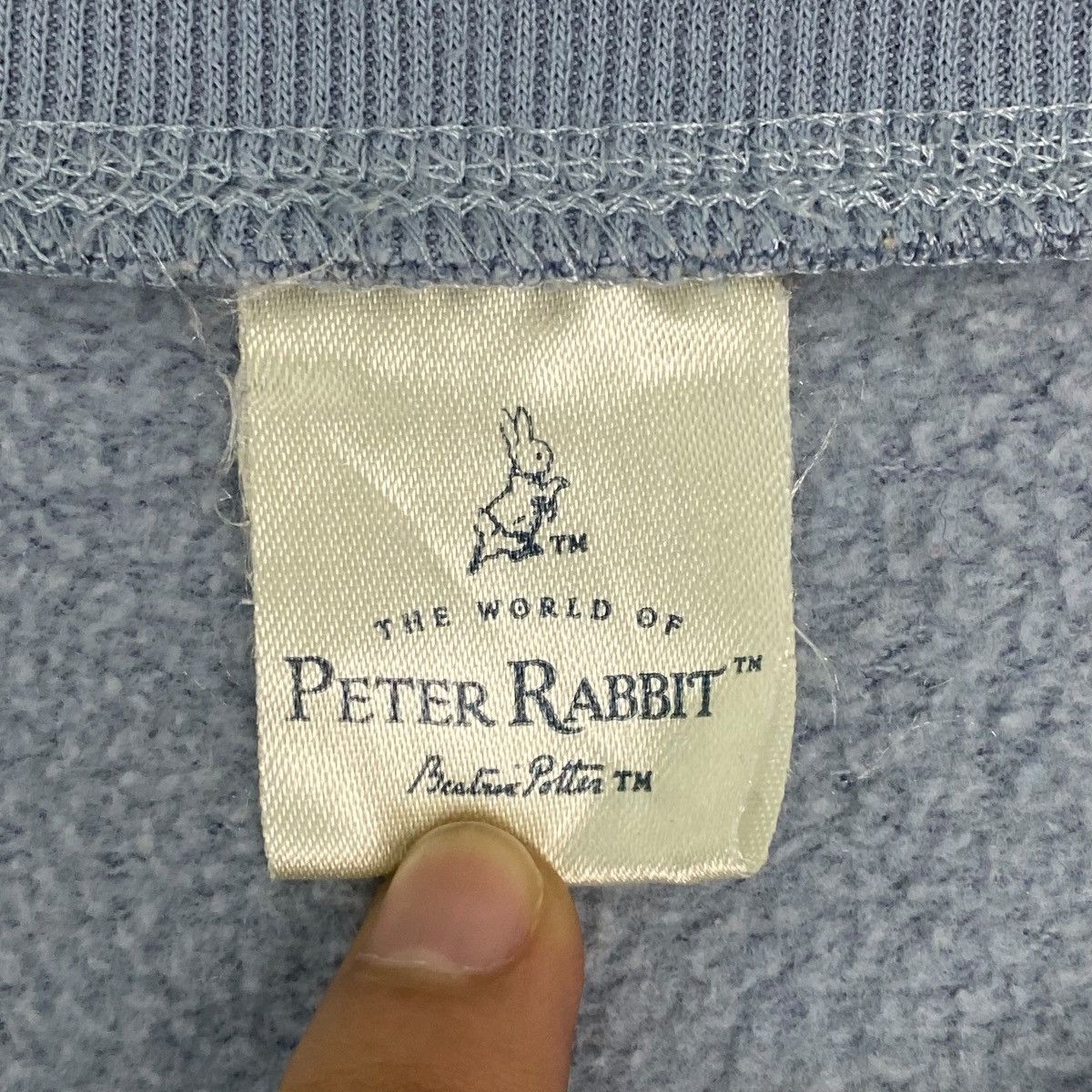 Vintage Vintage Peter Rabbit Big Printed Crewneck Sweatshirt Blue Size US M / EU 48-50 / 2 - 6 Thumbnail