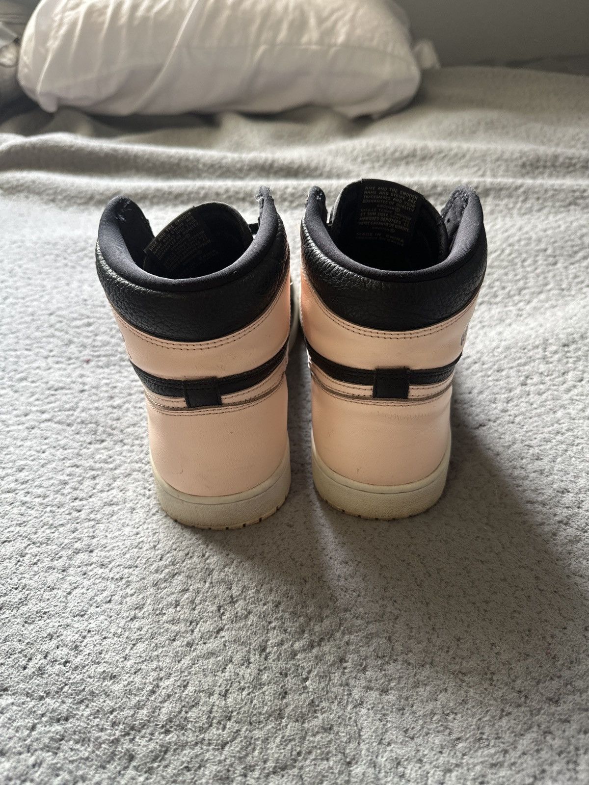 Jordan Brand Jordan 1 Crimson Tint Size US 11 / EU 44 - 4 Thumbnail
