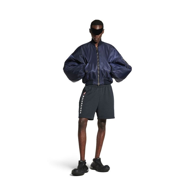 Balenciaga o1w1db10526 Unity Sport Shorts in Faded Black Size US 32 / EU 48 - 2 Thumbnail
