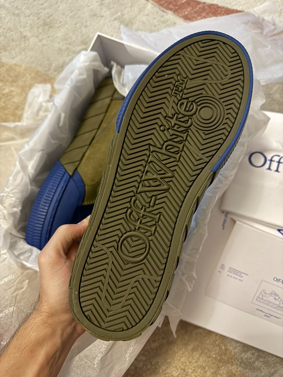 Off-White Off White Vulcanized 779 Size US 10 / EU 43 - 3 Thumbnail
